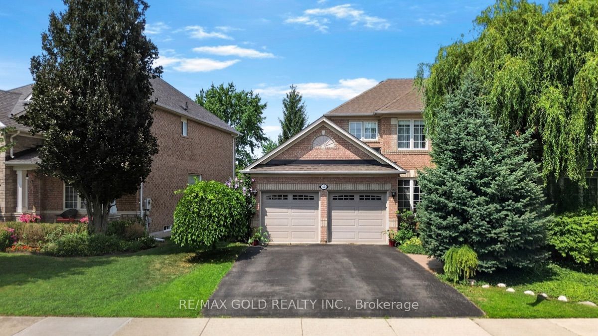 40 Maldives Crescent, Brampton, ON L6P 1L3 photo 3