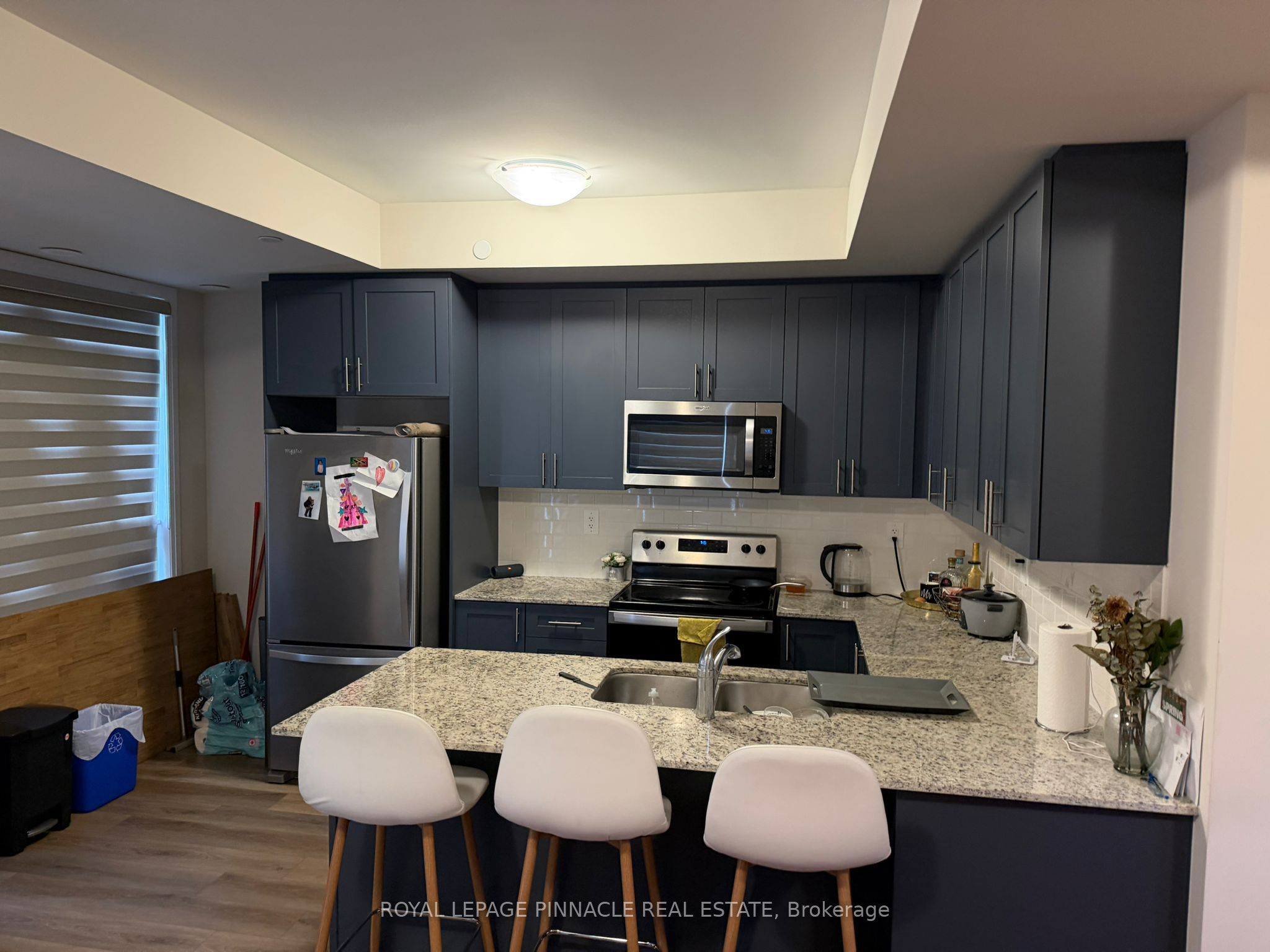 1581 Rose Way 123, Milton, ON L9T 7E7 photo 3