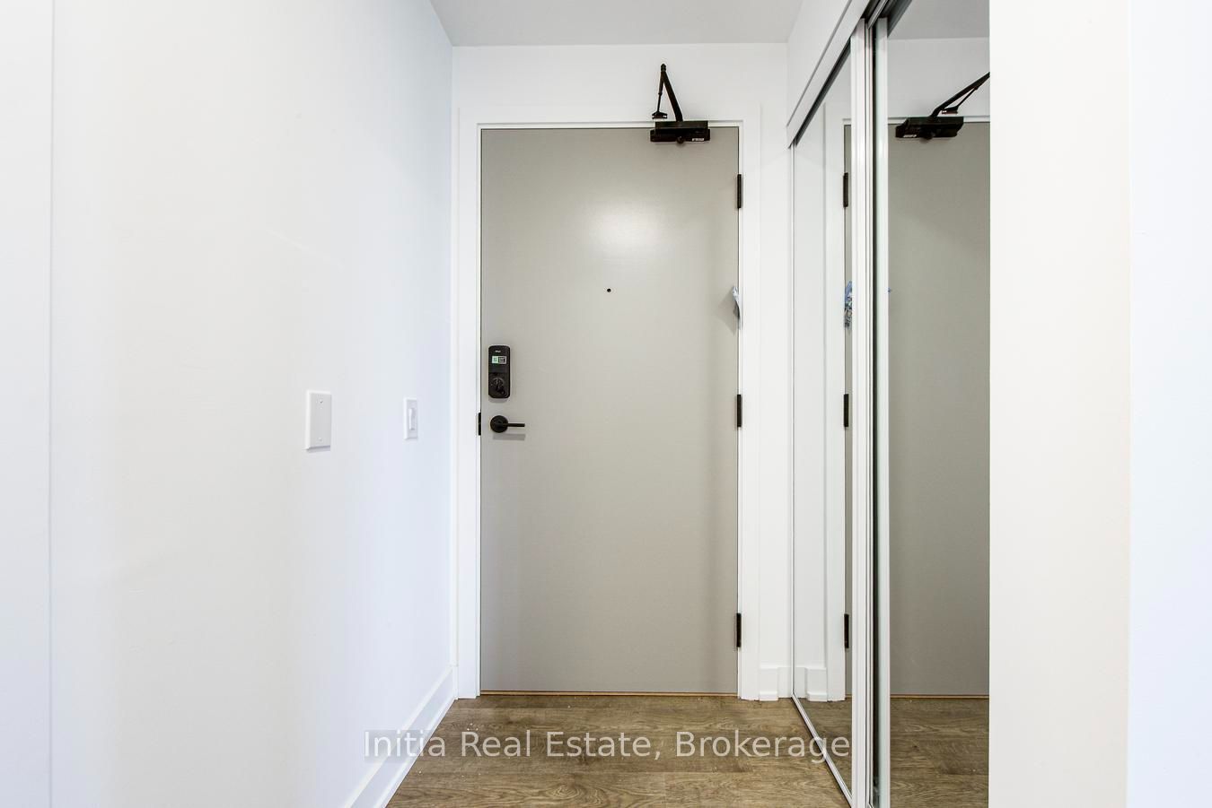 5105 Hurontario Street N 808, Mississauga, ON L4Z 0C9 photo 4