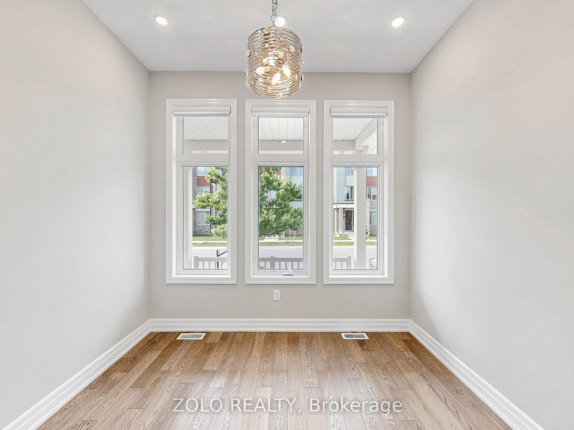 3061 William Cutmore Boulevard, Oakville, ON L6H 3S2 photo 3