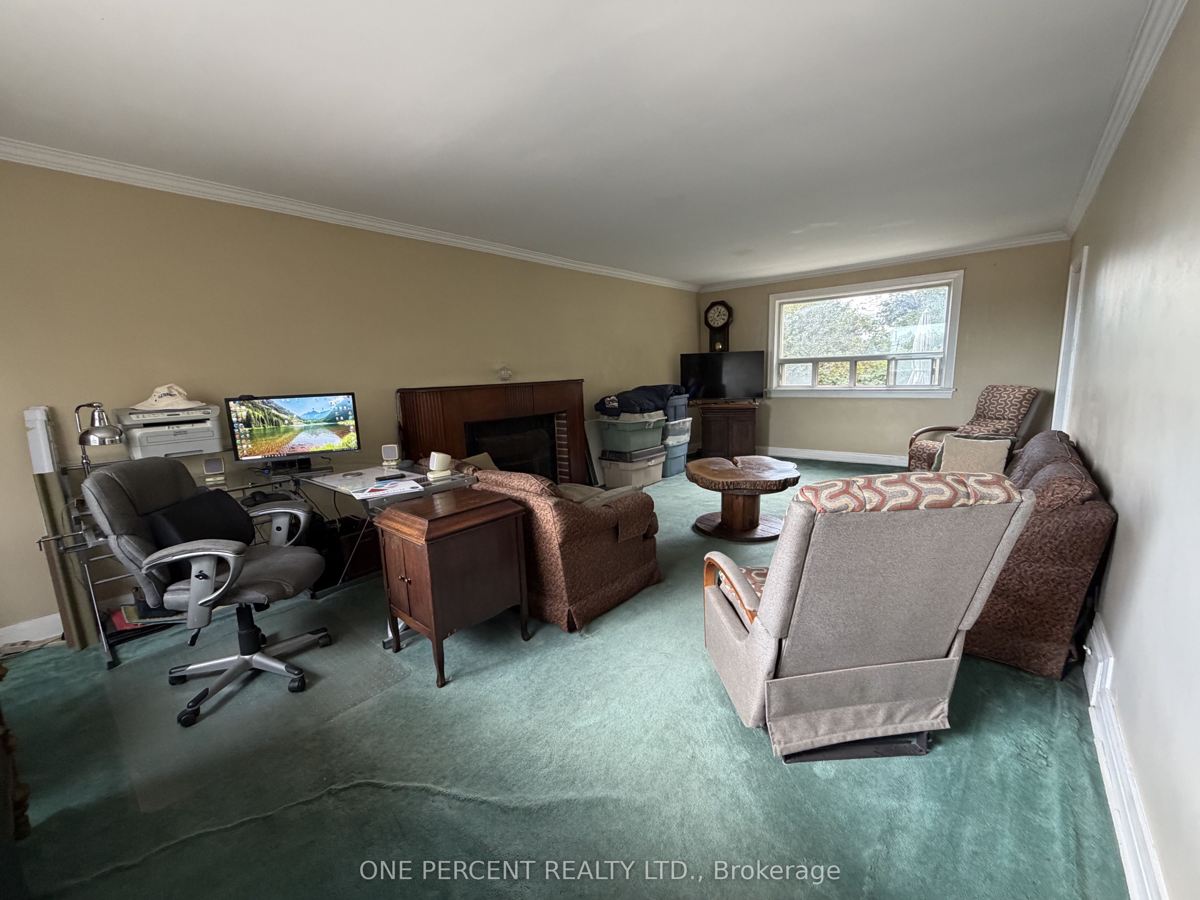 112 Yore Road, Toronto, ON M6M 1X1 photo 5