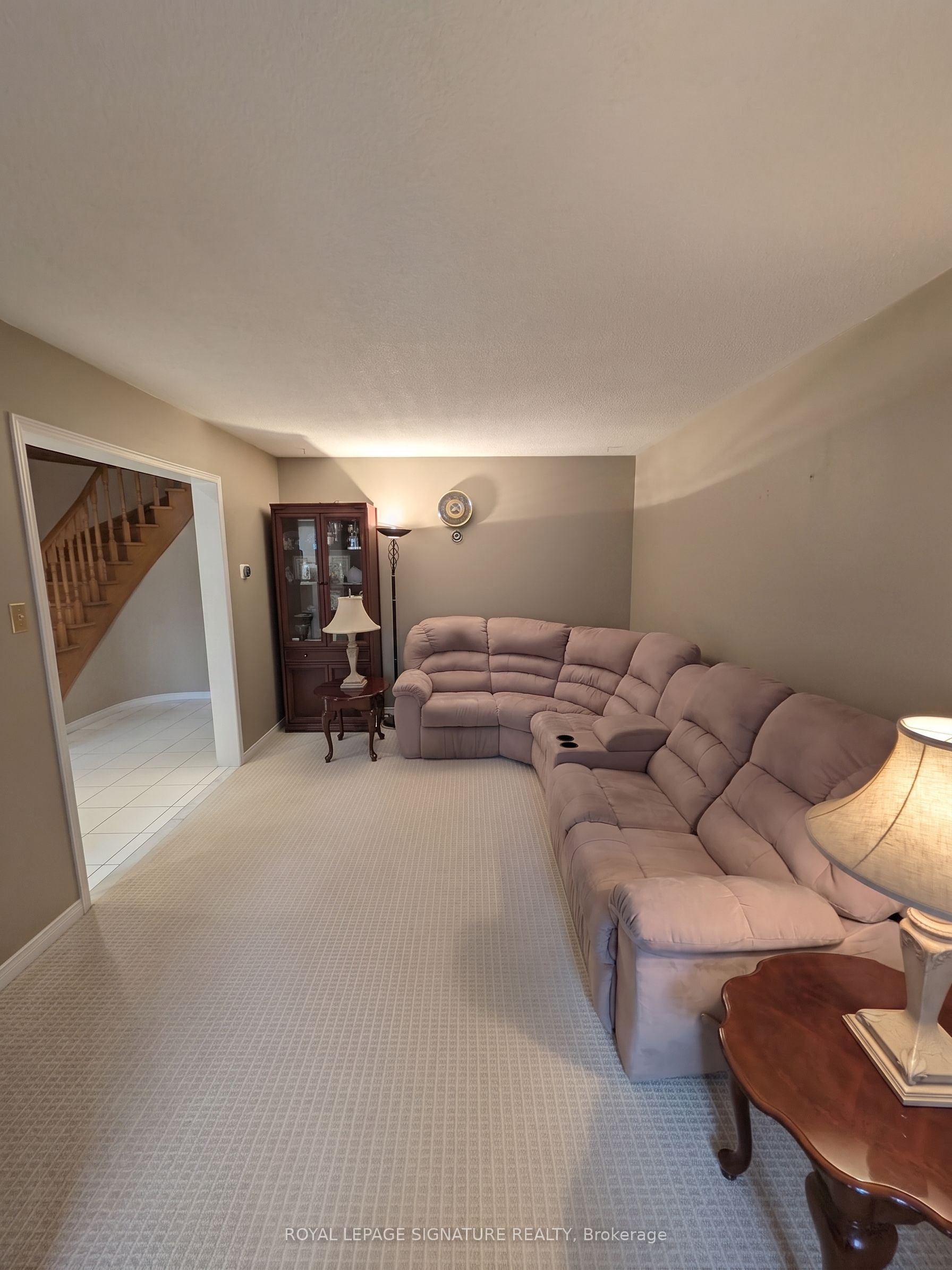 44 Bankview Circle, Toronto, ON M9W 6S5 photo 3