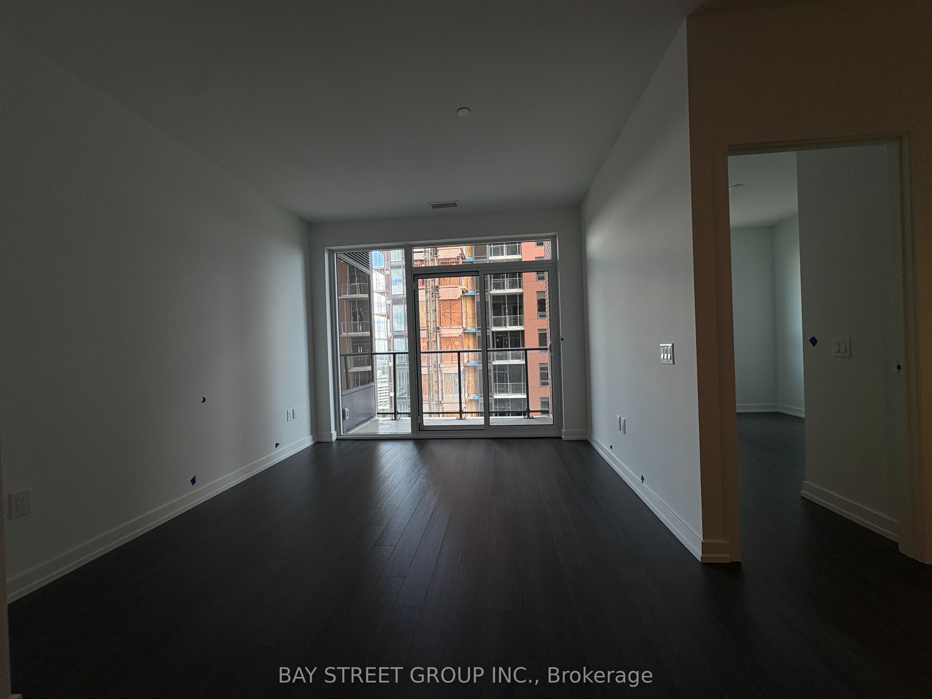 4010 Eglinton Avenue W 1822, Toronto, ON M9A 0G5 photo 3