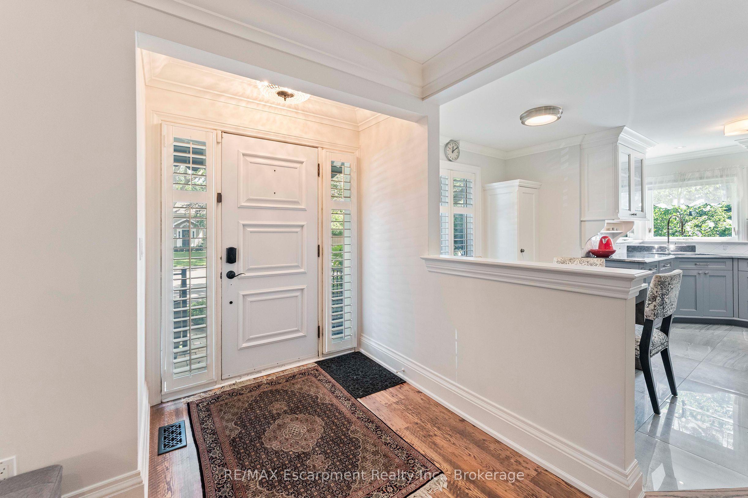 380 Watson Avenue, Oakville, ON L6J 3V8 photo 3