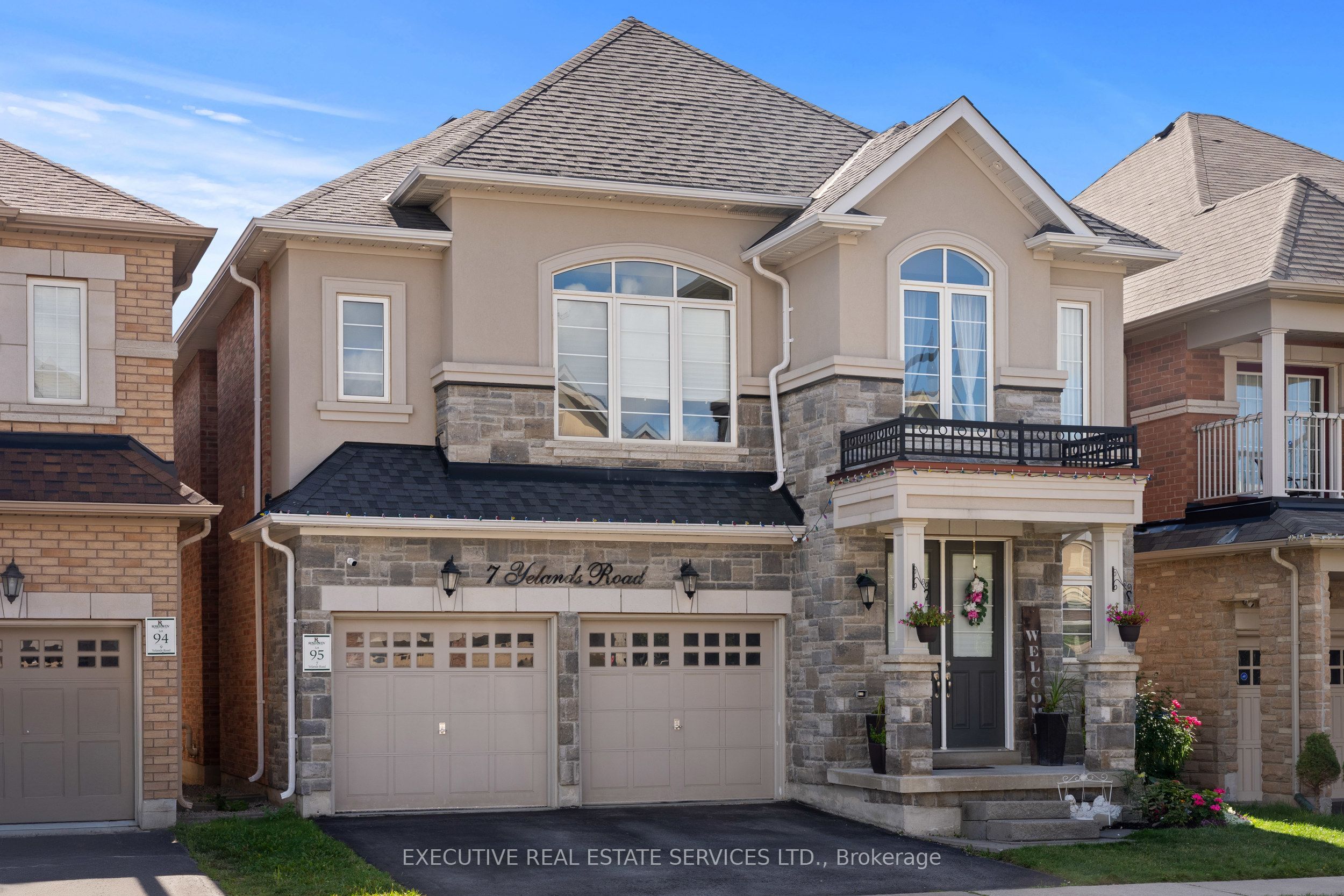 7 Yelands Road, Brampton, ON L7A 3Z8 photo 3