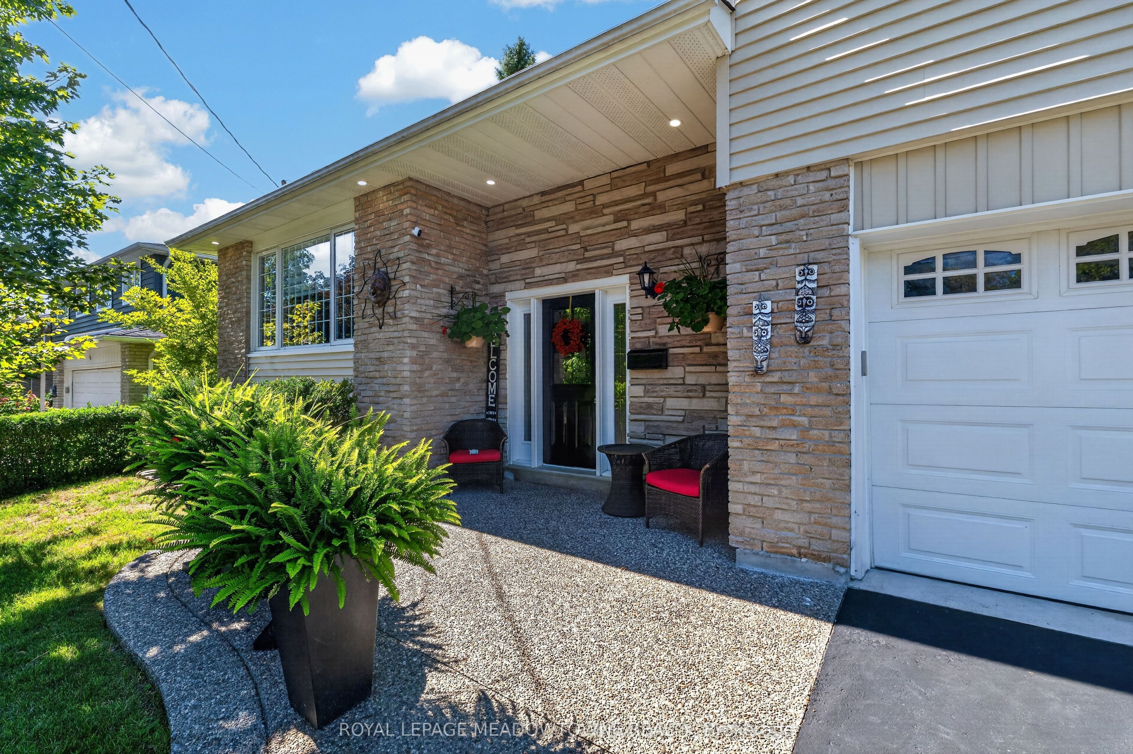 30 Metcalfe Court, Halton Hills, ON L7G 4N9 photo 4