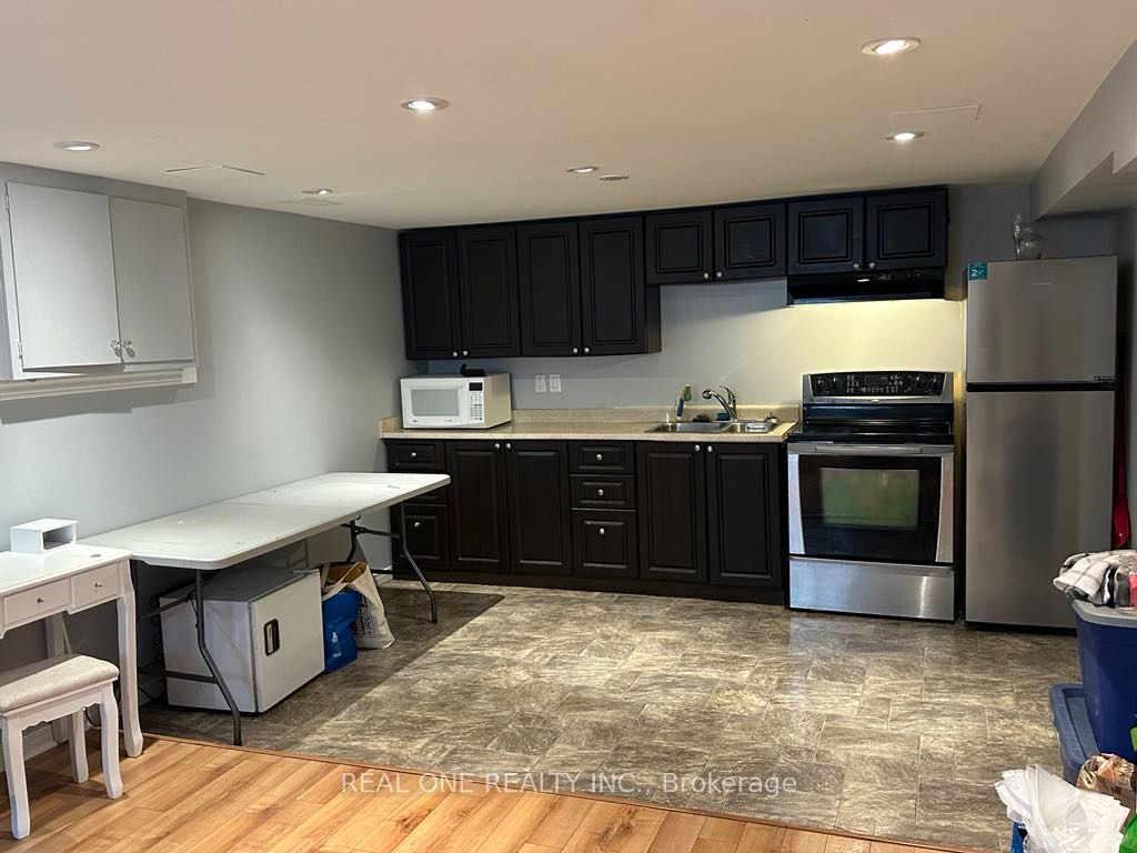 45 River Road - Bsmt, Mississauga, ON L5M 1R6 photo 3