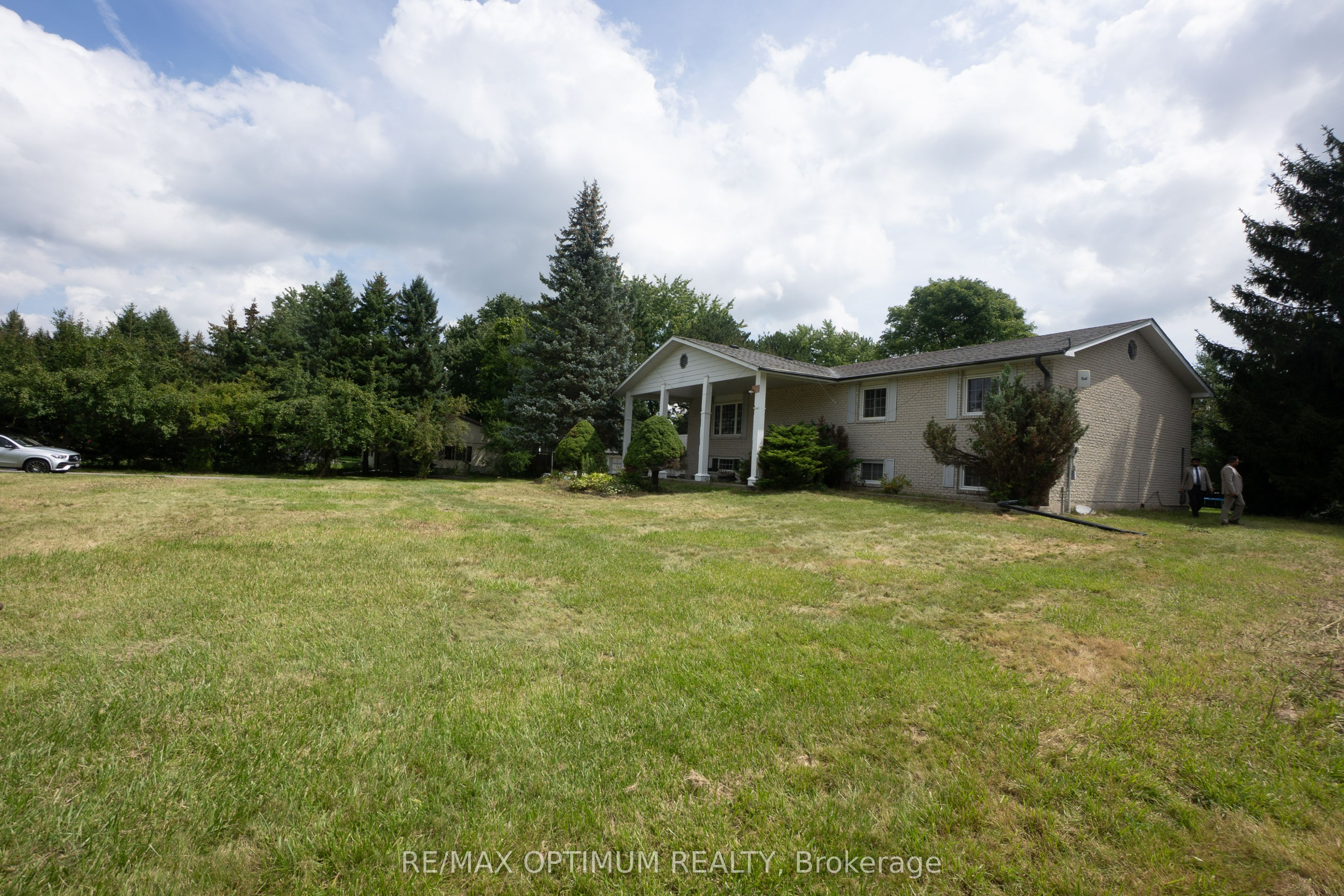 11900 5 Side Road, Halton Hills, ON L7G 4S6 photo 3