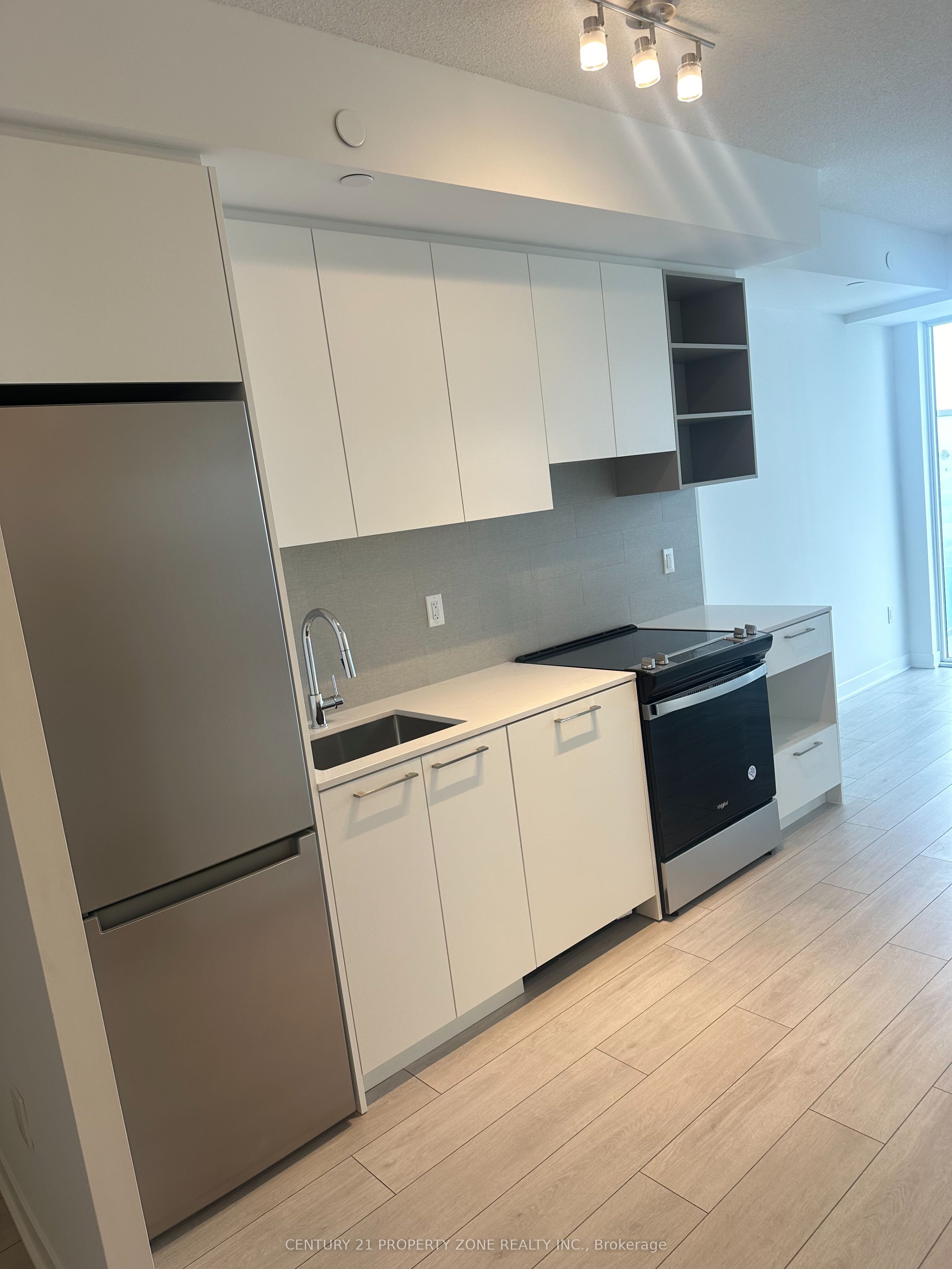 260 Malta Avenue 1612, Brampton, ON L6Y 6L7 photo 2
