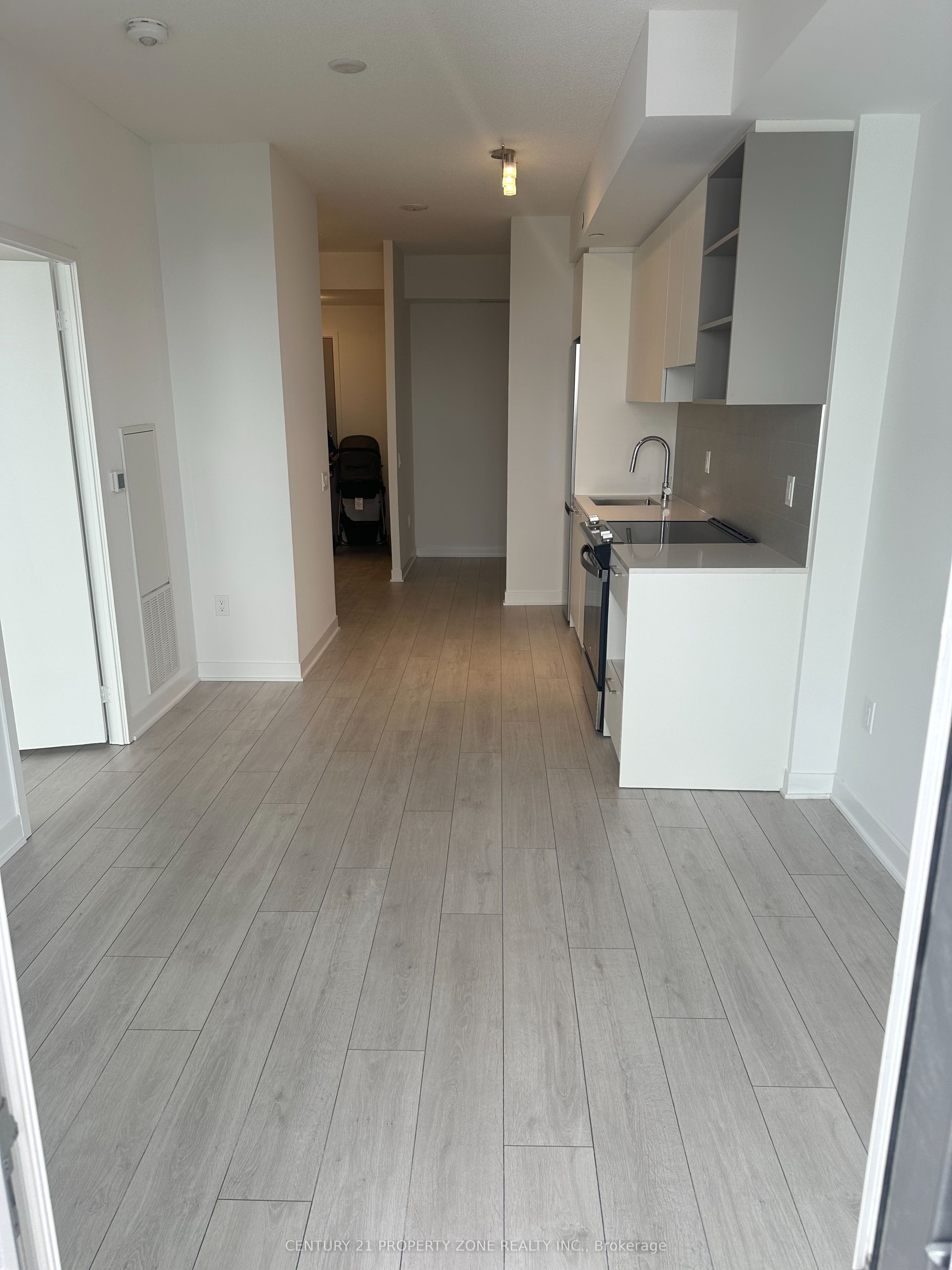 260 Malta Avenue 1612, Brampton, ON L6Y 6L7 photo 3