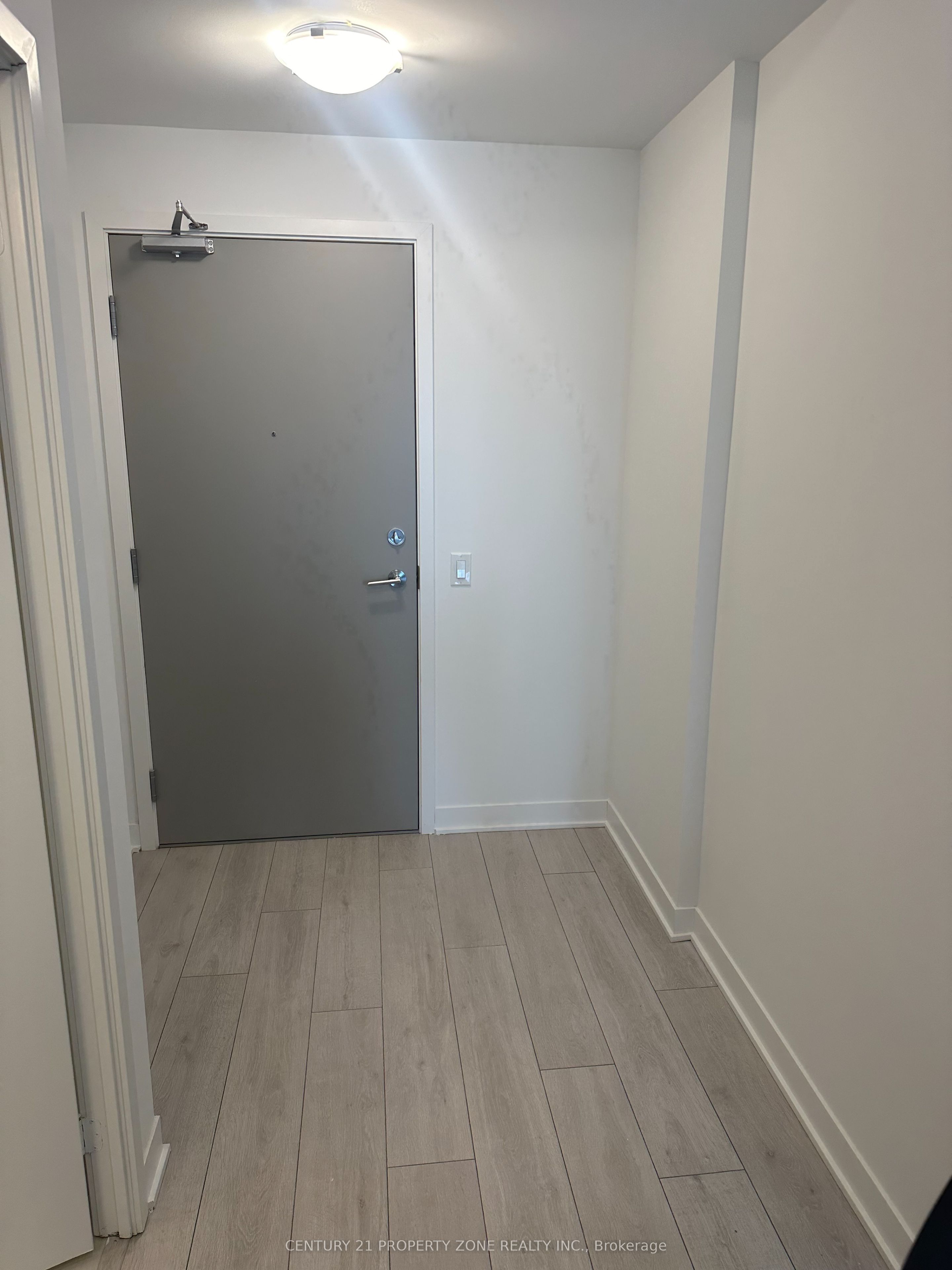 260 Malta Avenue 1612, Brampton, ON L6Y 6L7 photo 4