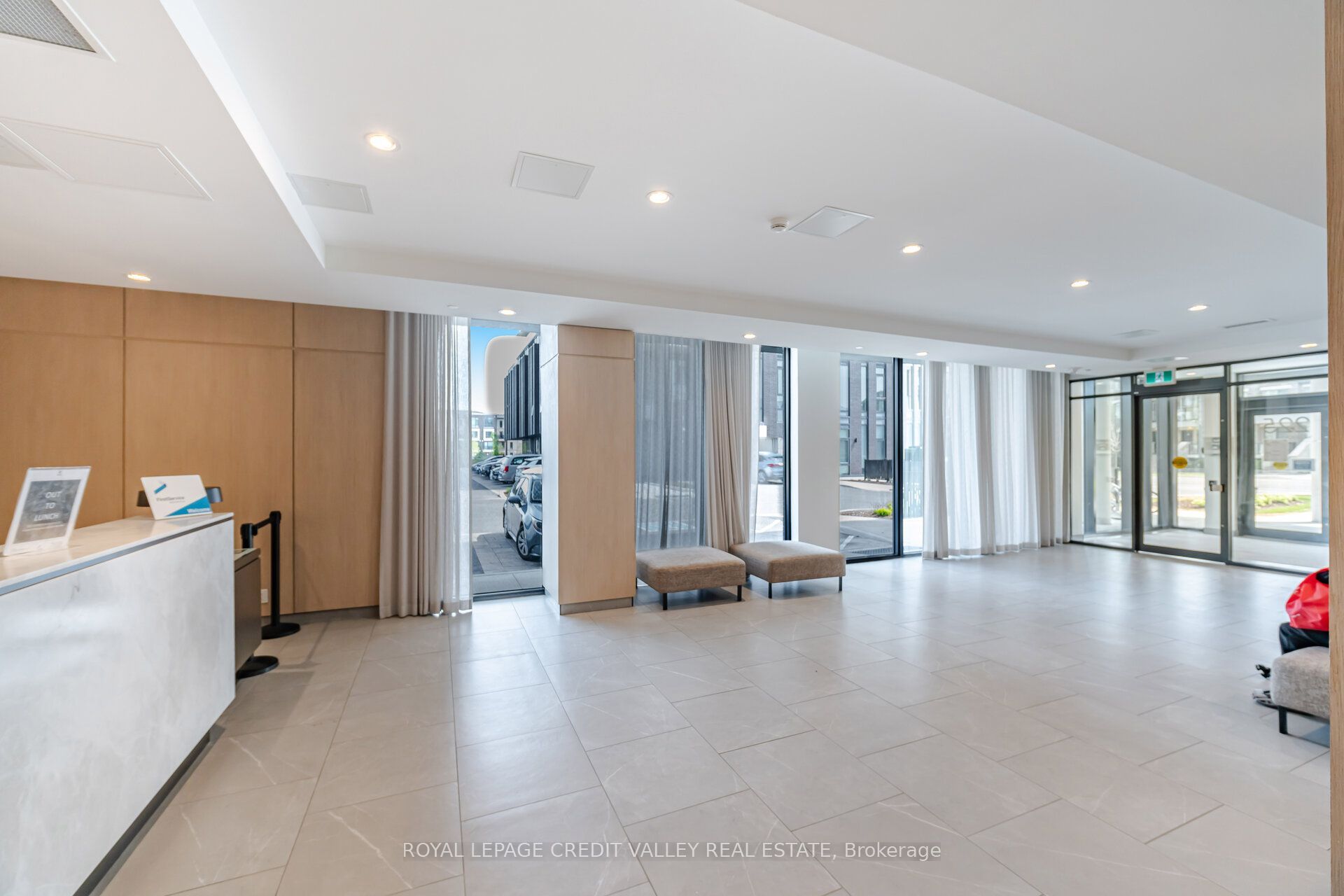 225 Veterans Drive 1201, Brampton, ON L7A 0B6 photo 5