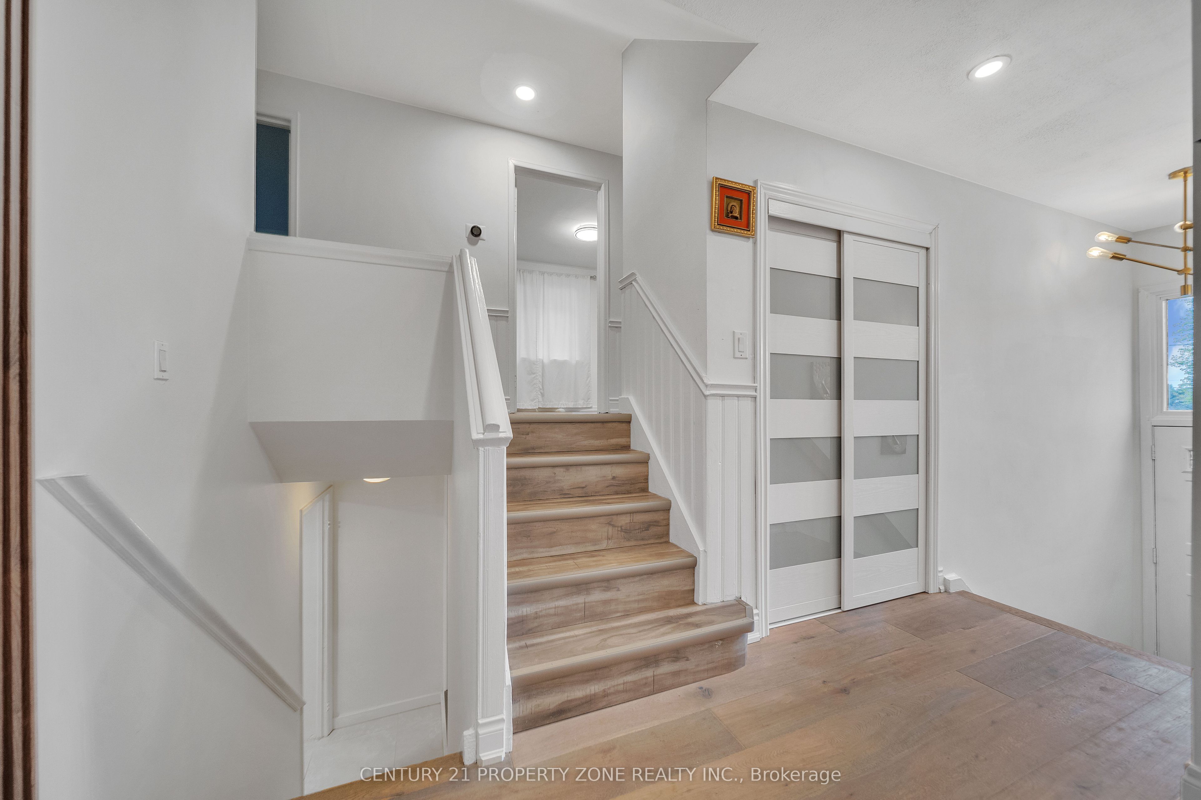 122 Vista Boulevard, Mississauga, ON L5M 1V9 photo 4