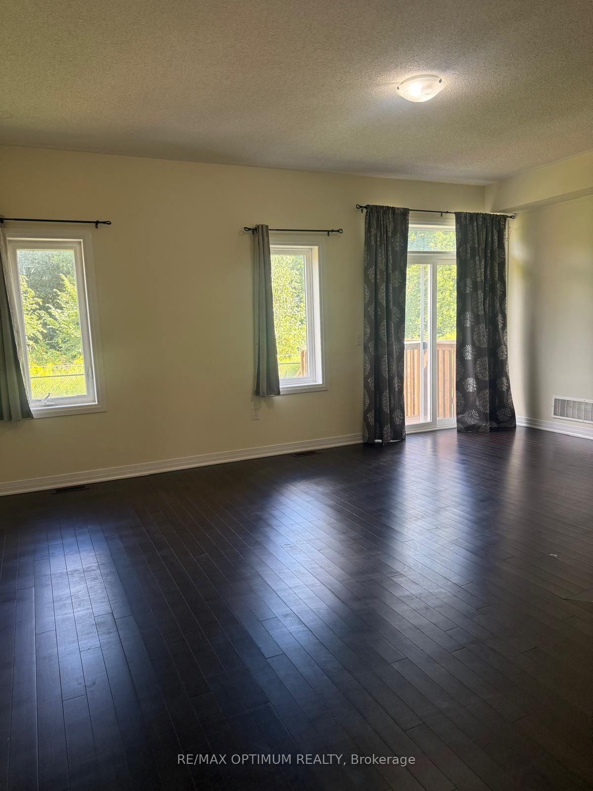 24 Brixham Lane, Brampton, ON L7A 5K2 photo 2