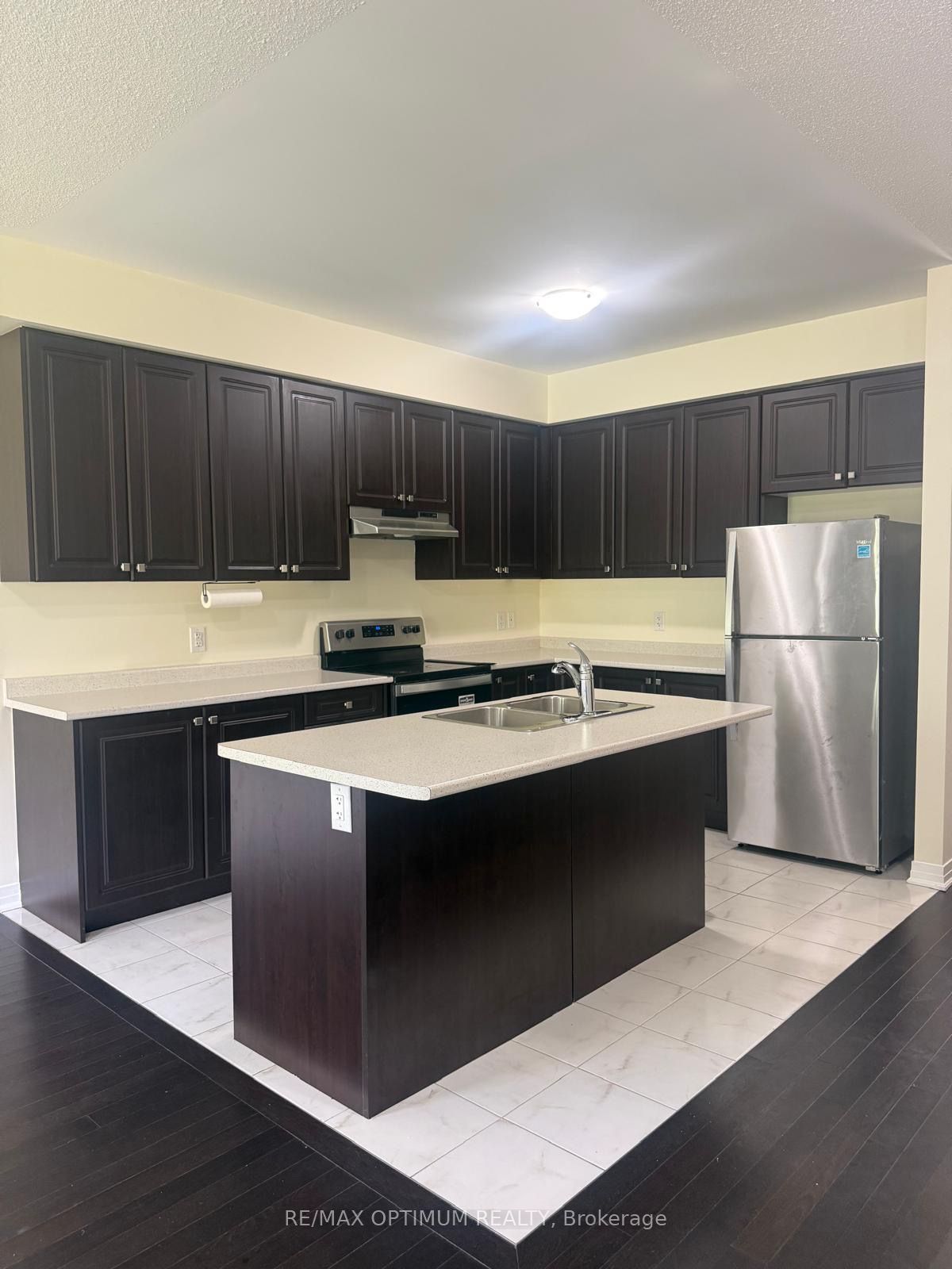 24 Brixham Lane, Brampton, ON L7A 5K2 photo 5