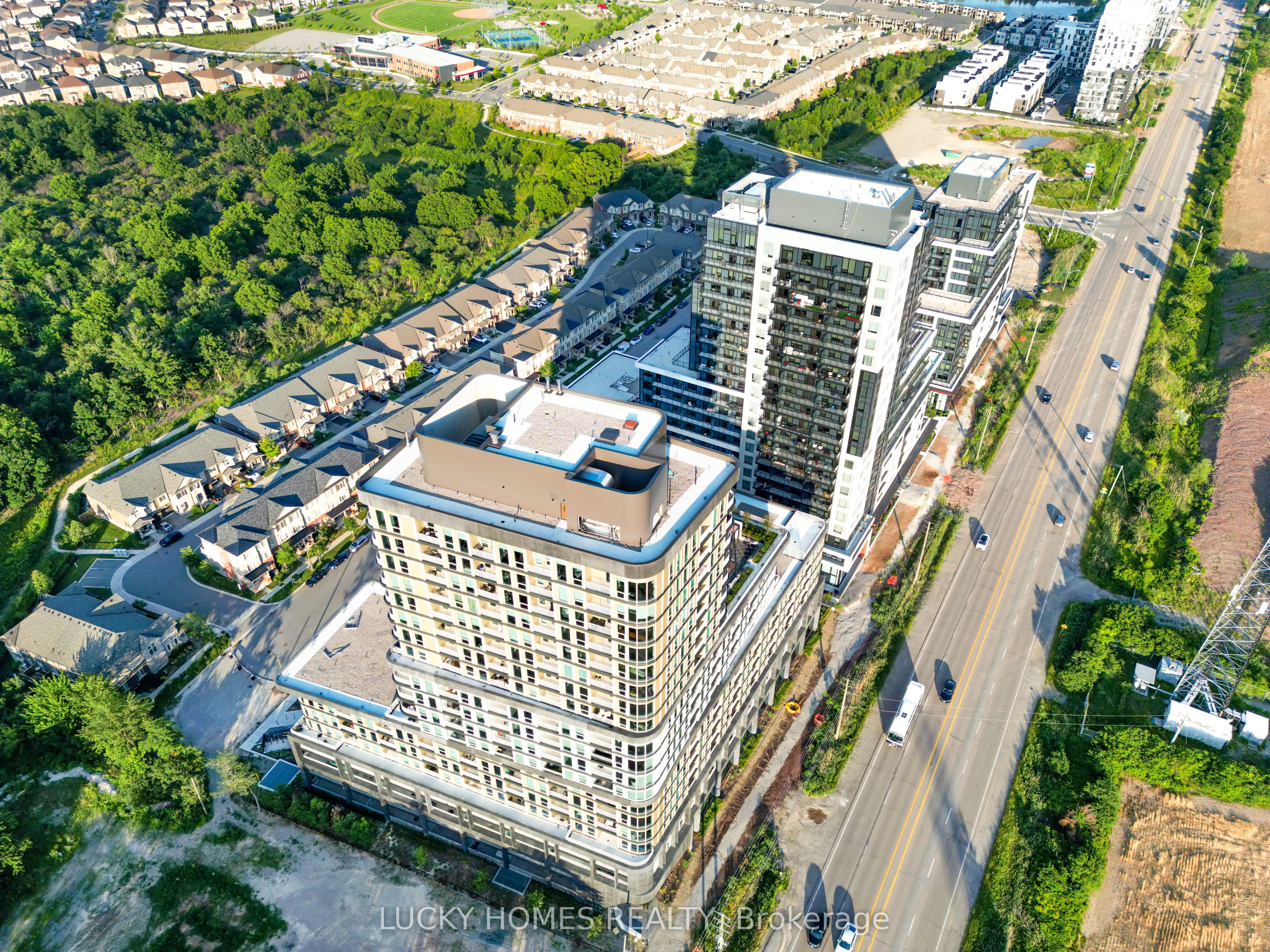 3220 William Coltson Avenue 315, Oakville, ON L6H 7X9 photo 4