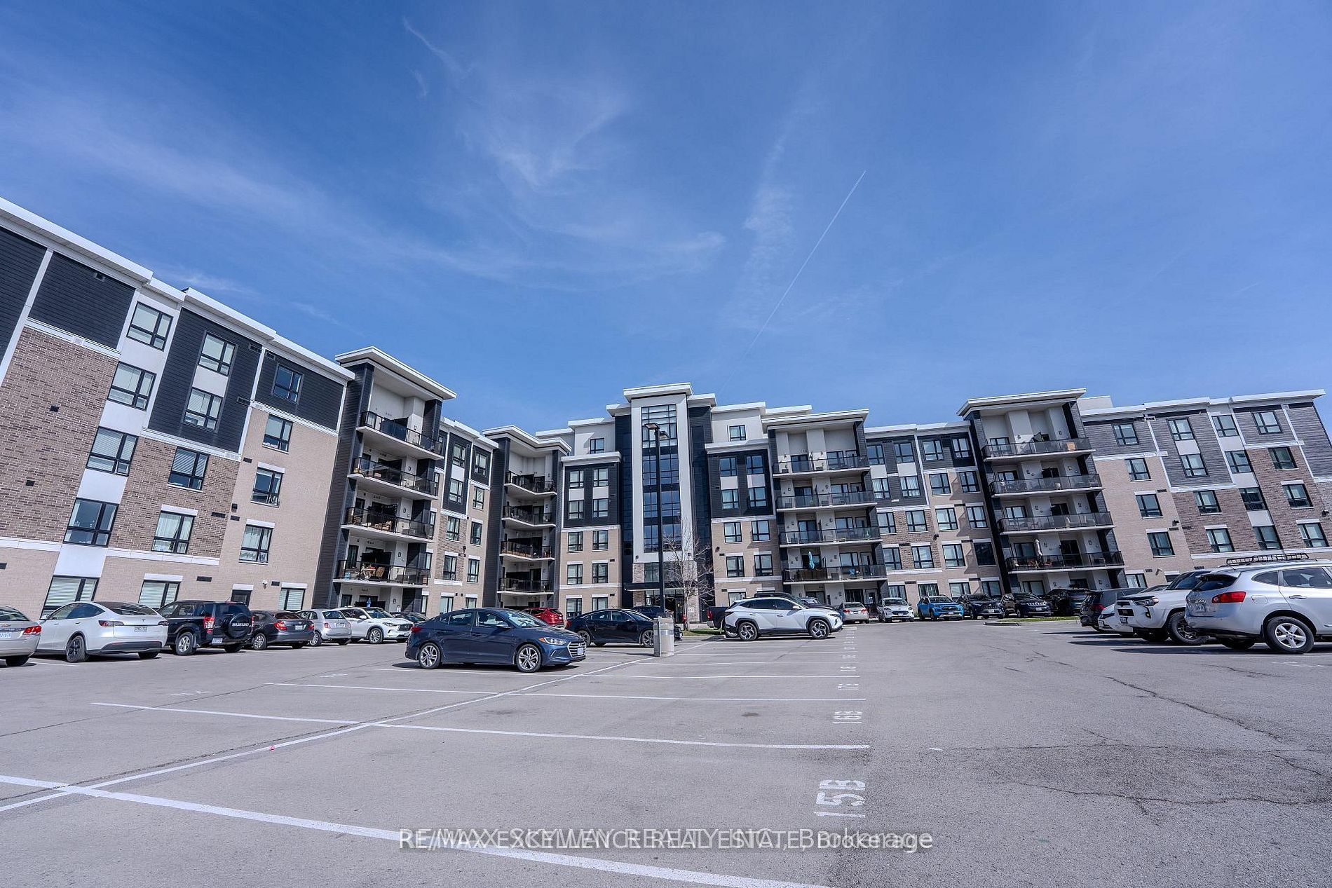 640 Sauve Street 420, Milton, ON L9T 9A7