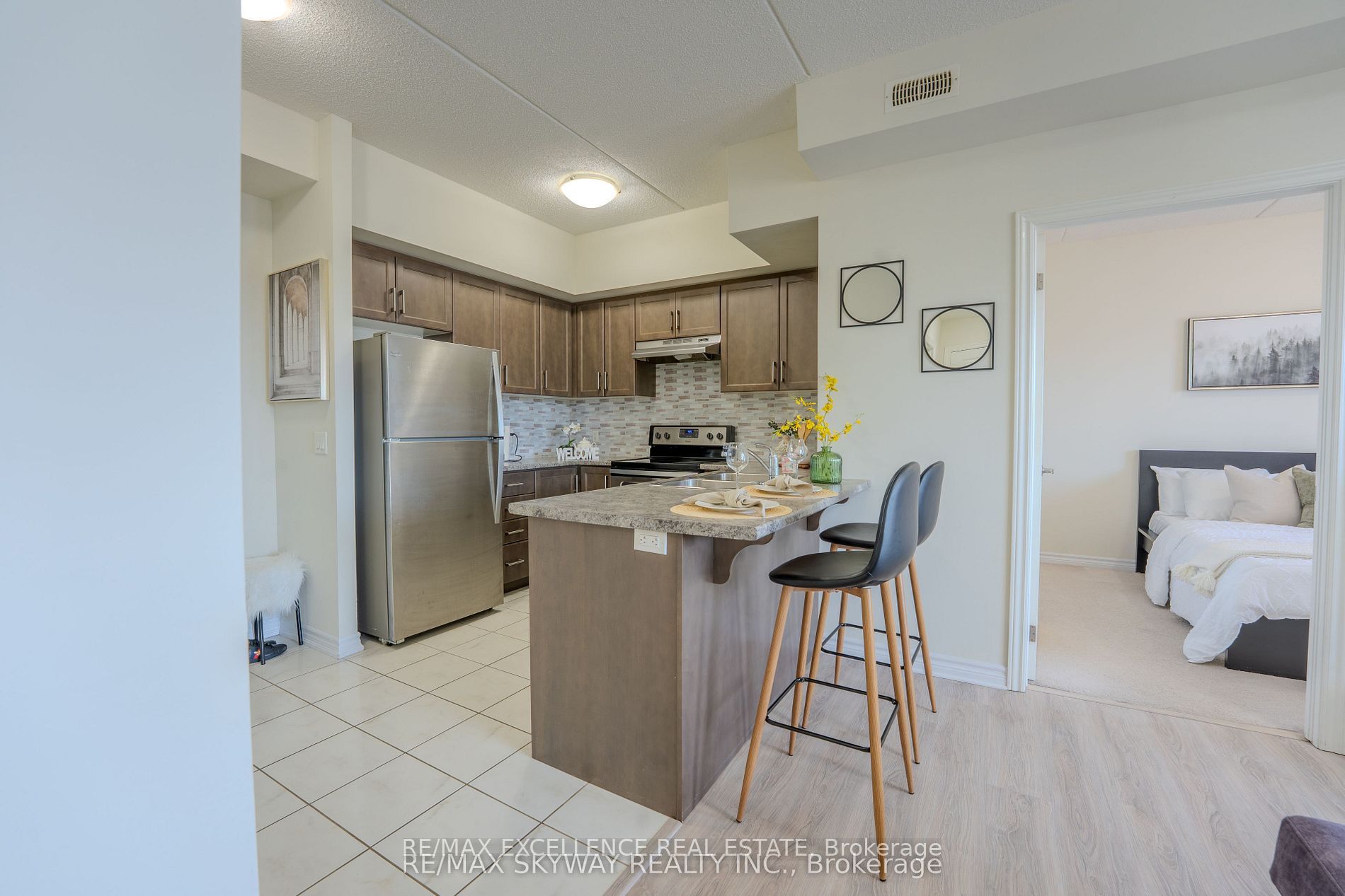 640 Sauve Street 420, Milton, ON L9T 9A7 photo 5