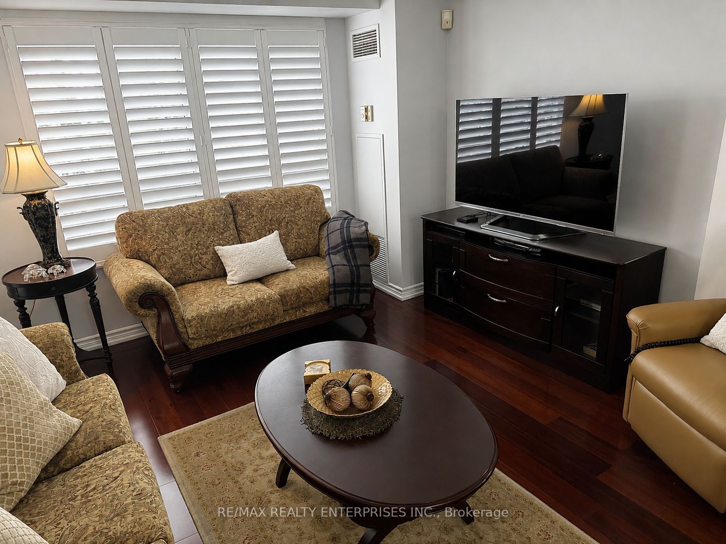 35 Kingsbridge Garden Circle W 711, Mississauga, ON L5R 3Z5 photo 4