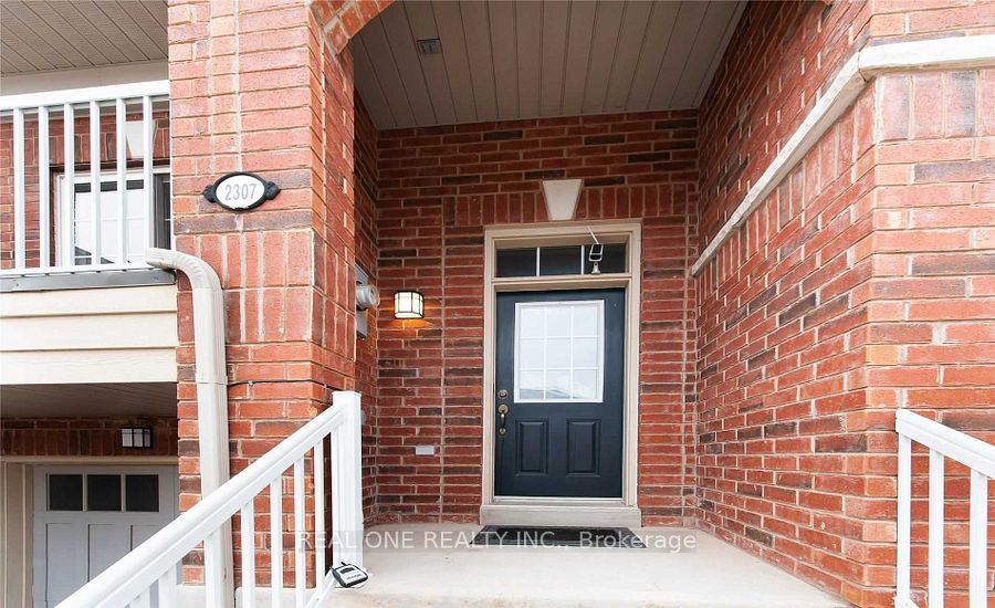 2307 Saddlecreek Crescent, Oakville, ON L6M 5J6 photo 2