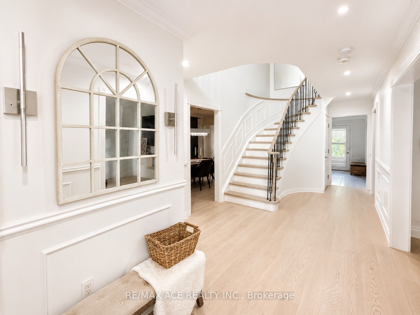 250 Murray Street, Brampton, ON L6X 3R9 photo 5