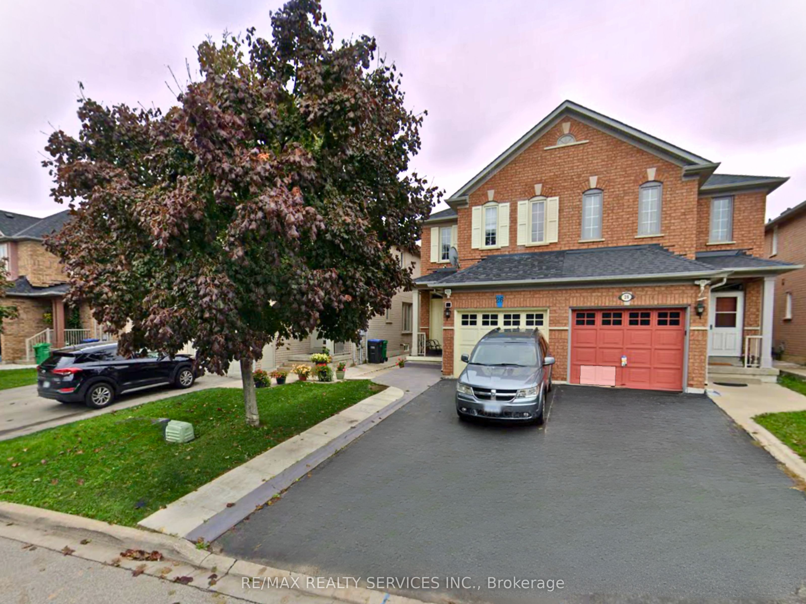 26 Penguin Lane, Brampton, ON L6R 2C1