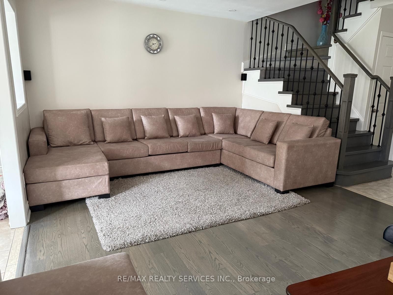 26 Penguin Lane, Brampton, ON L6R 2C1 photo 3