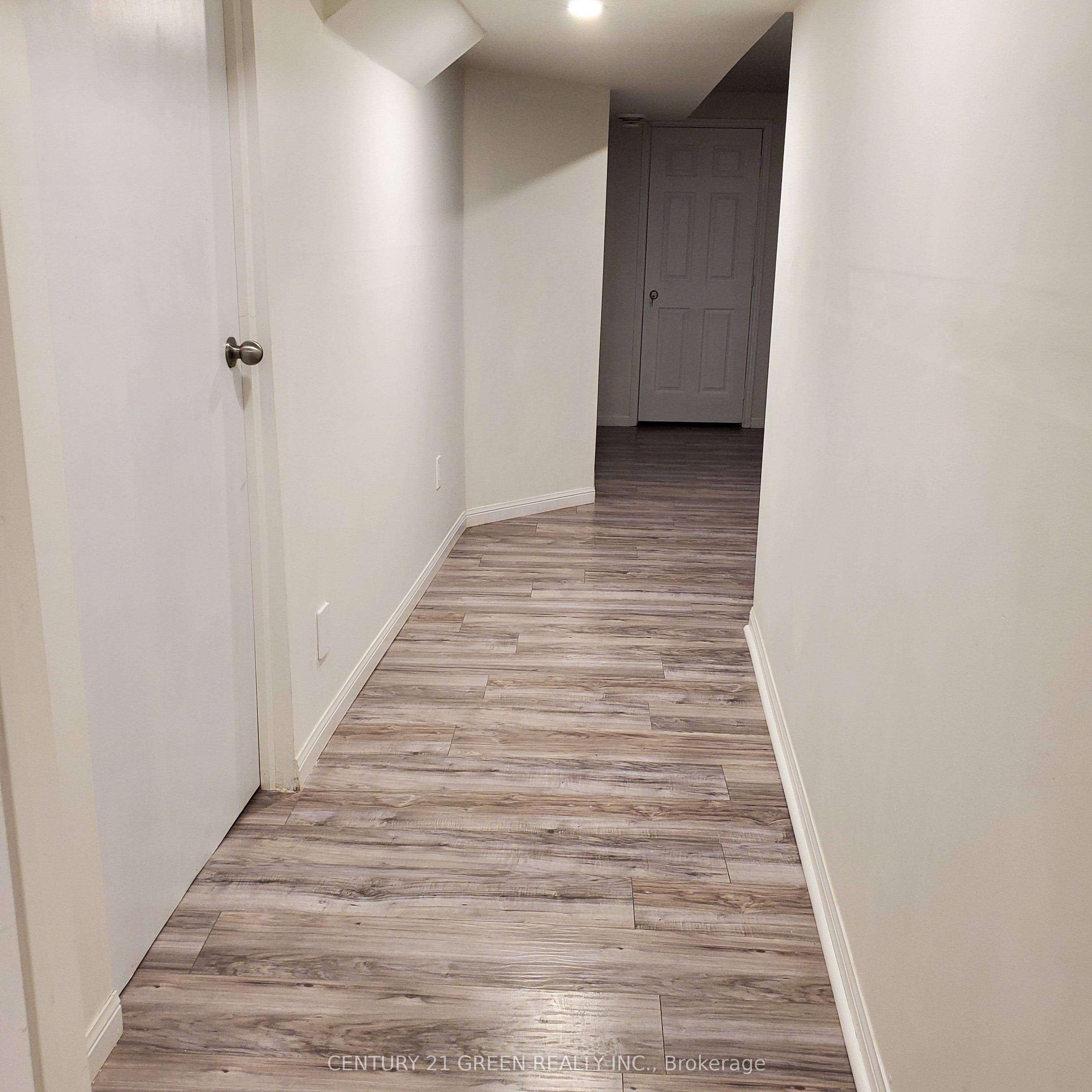15266 Danby Road Basement, Halton Hills, ON L7G 0M5 photo 4