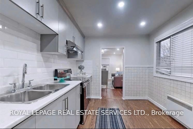 27 Normandy Boulevard, Halton Hills, ON L7G 1V9 photo 5