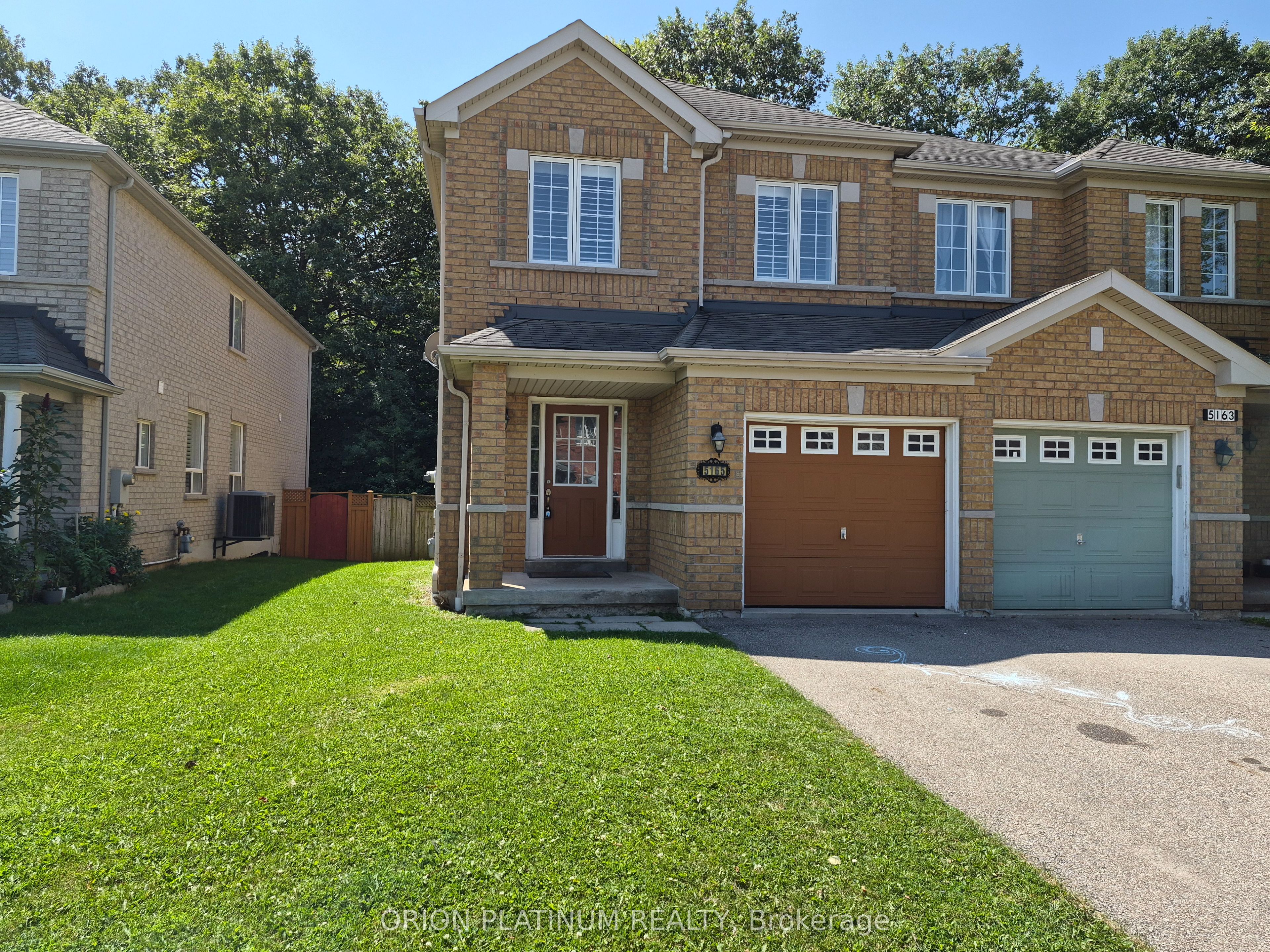 5165 Preservation Circle, Mississauga, ON L5M 7T4