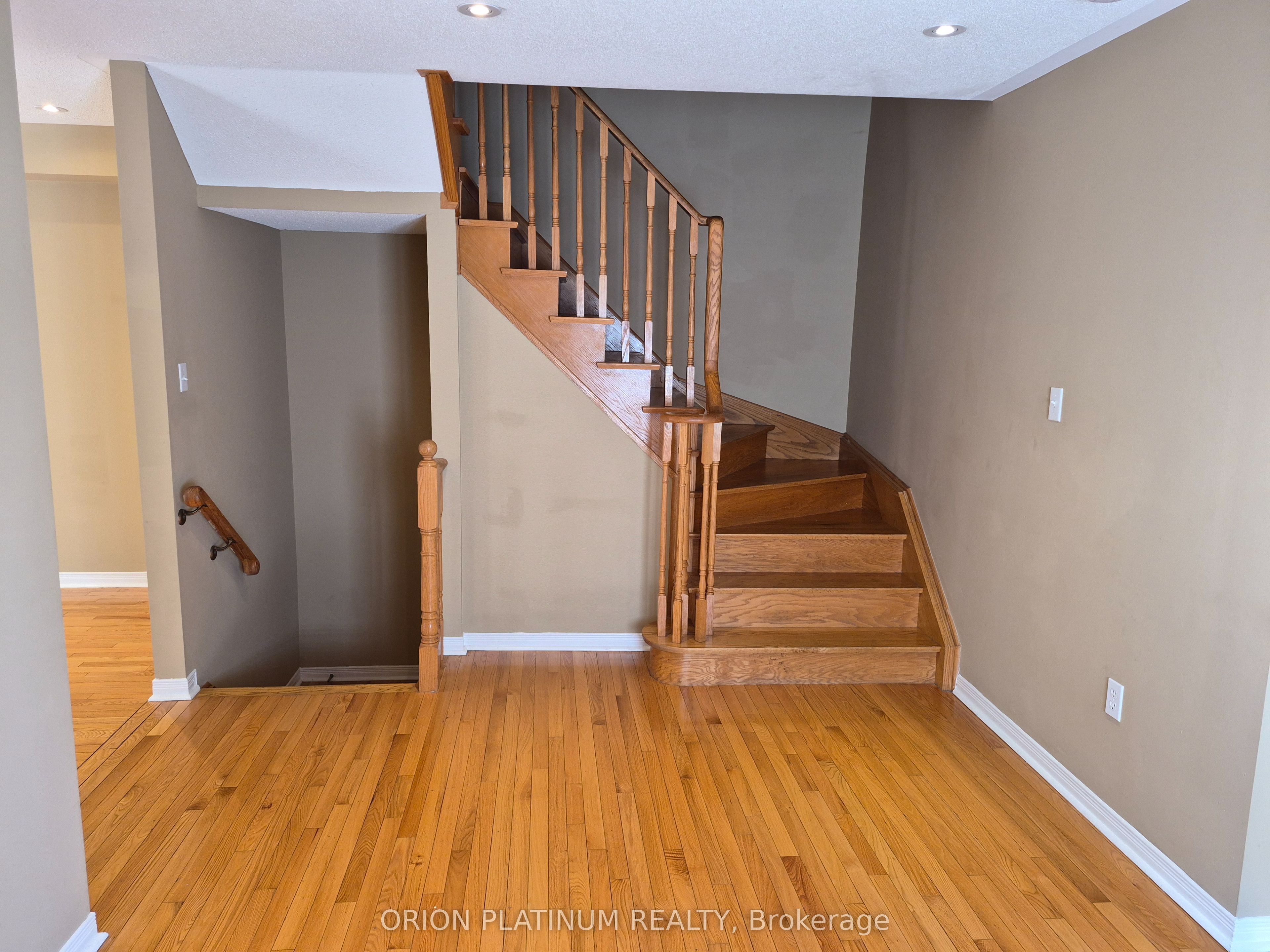 5165 Preservation Circle, Mississauga, ON L5M 7T4 photo 4