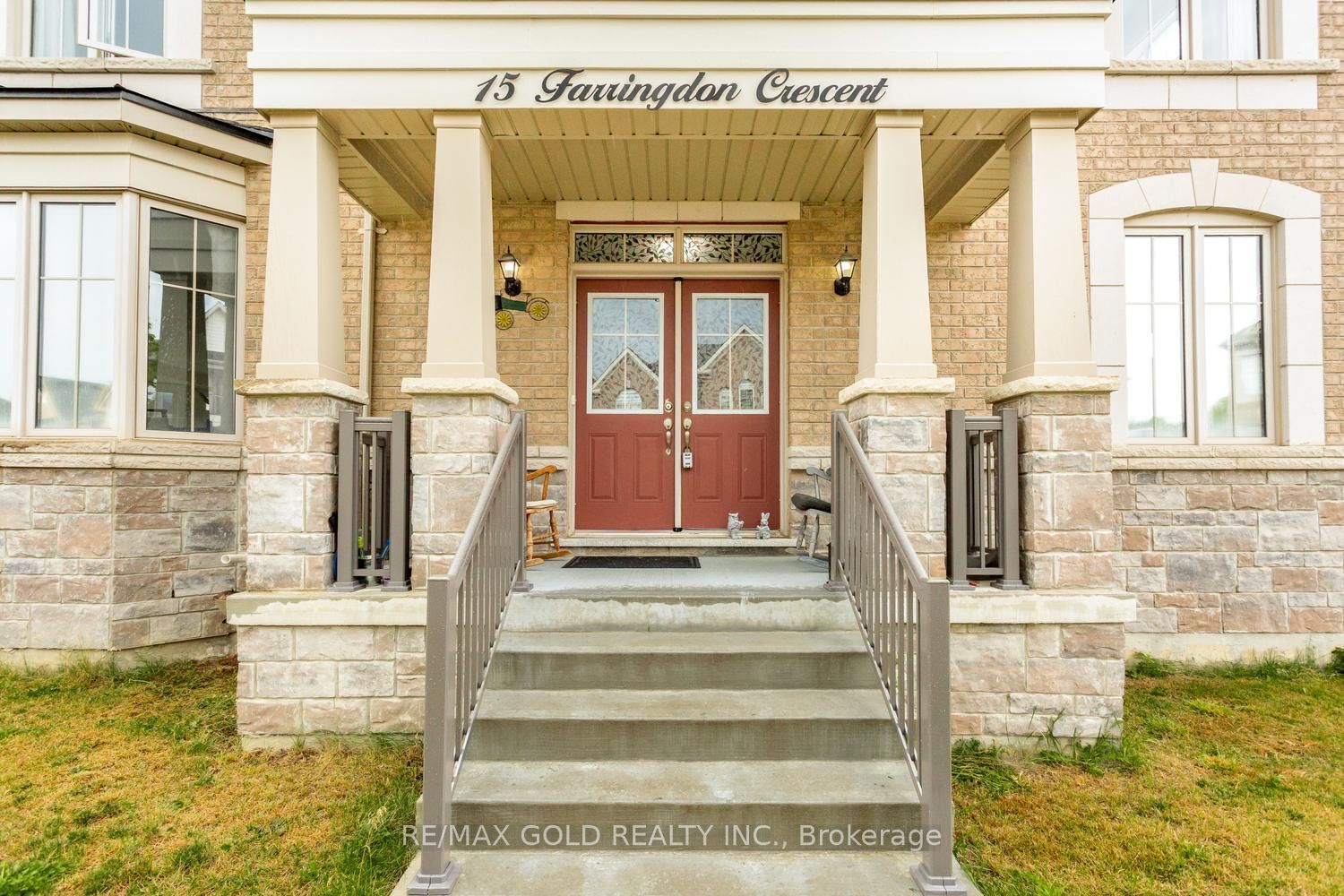 15 Farringdon Crescent, Brampton, ON L7A 4Z5 photo 5