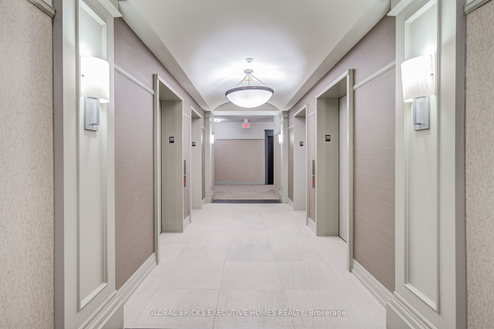388 Prince of Wales Drive 2911, Mississauga, ON L5B 0A1 photo 3