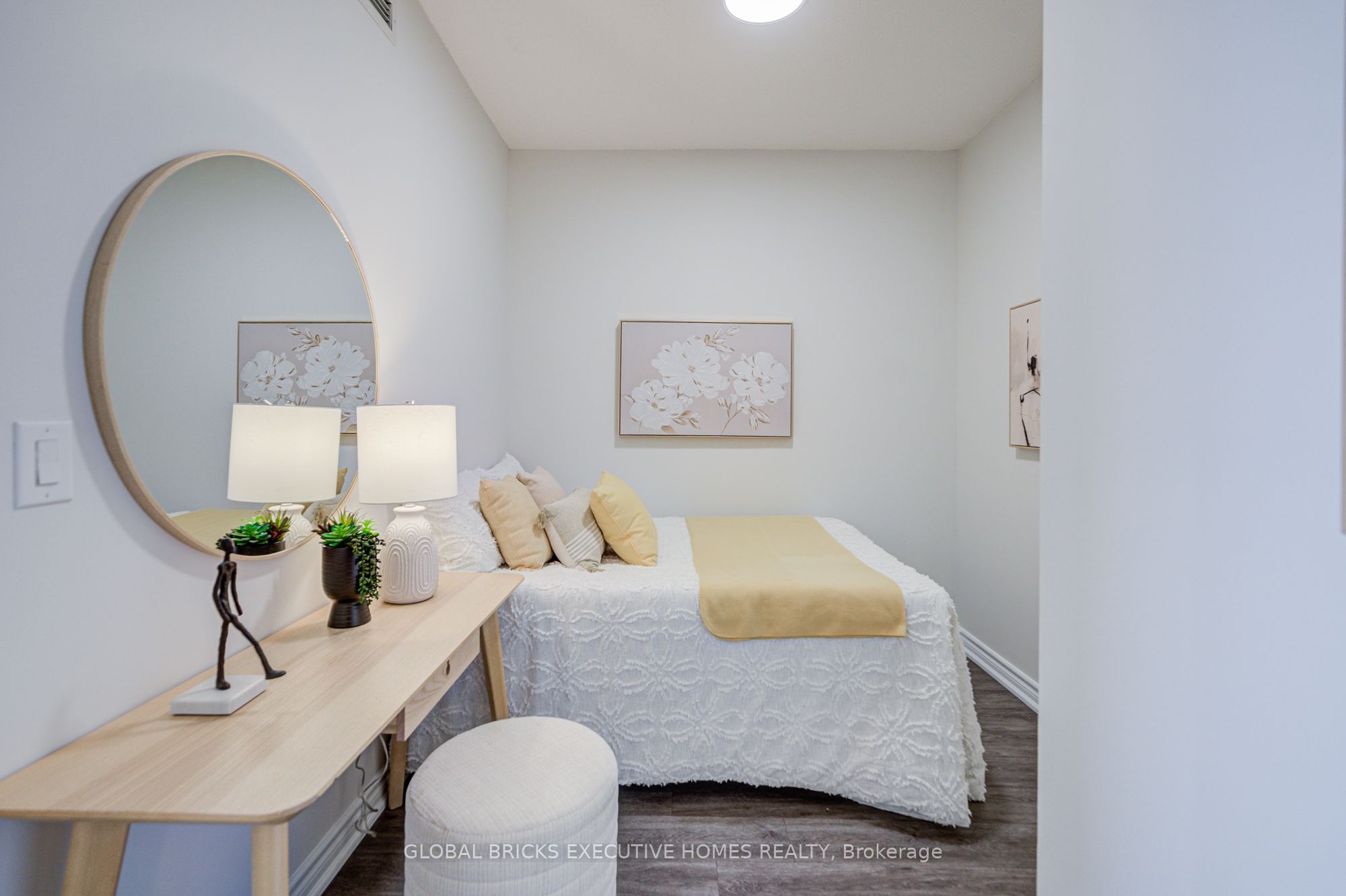 388 Prince of Wales Drive 2911, Mississauga, ON L5B 0A1 photo 5