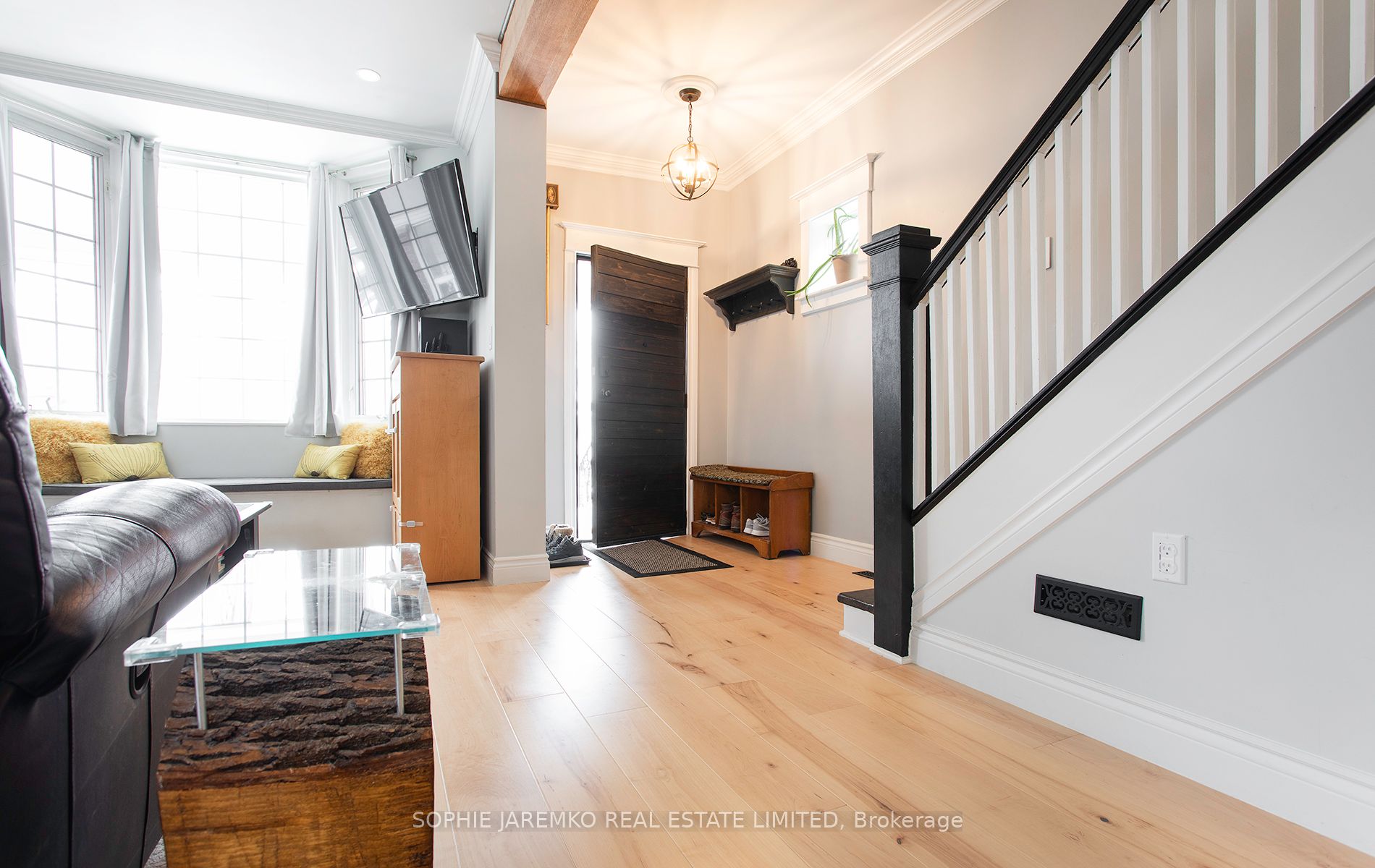 144 Eileen Avenue, Toronto, ON M6N 1W1 photo 3