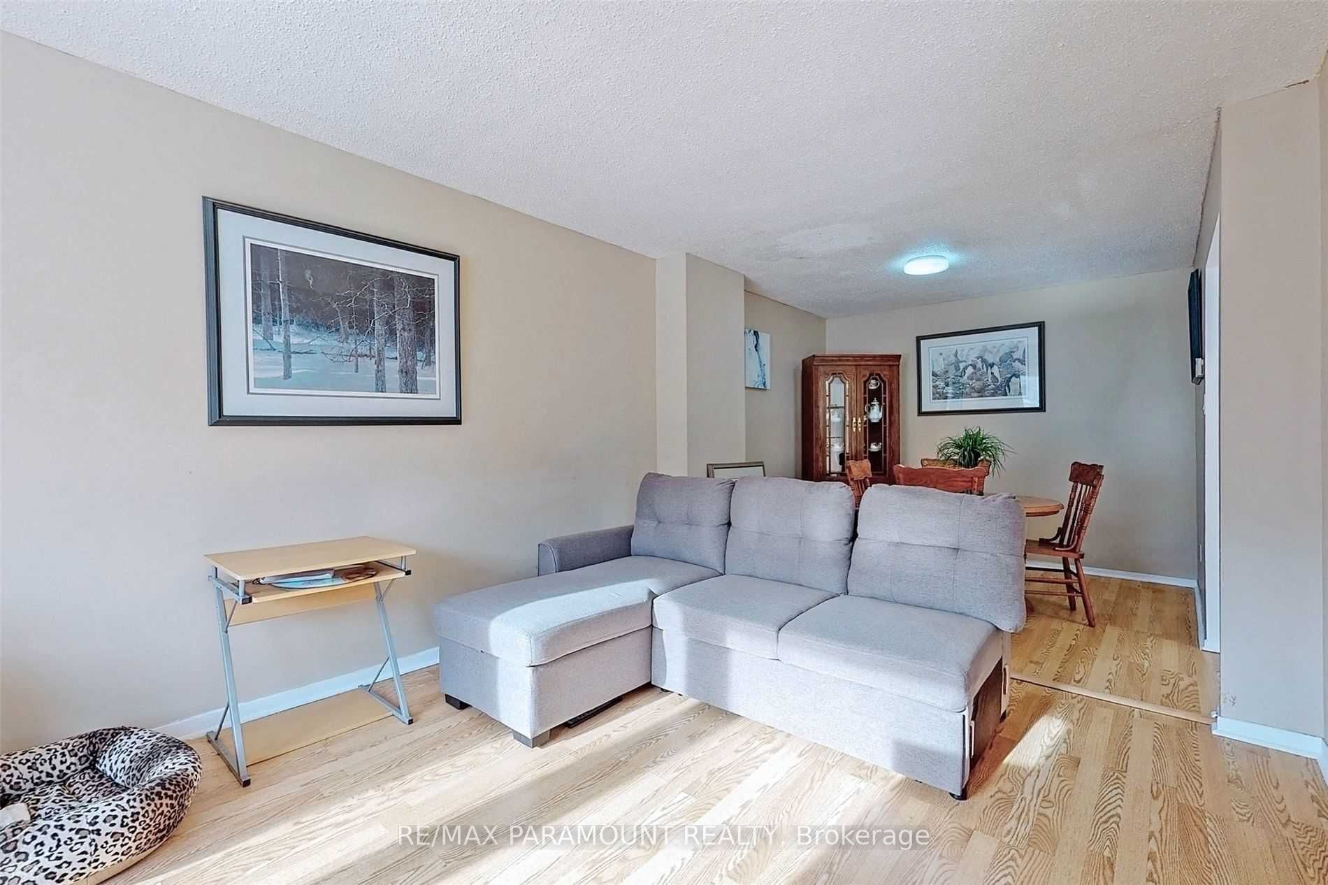 57 Royal Salisbury Way, Brampton, ON L6V 3J3 photo 4