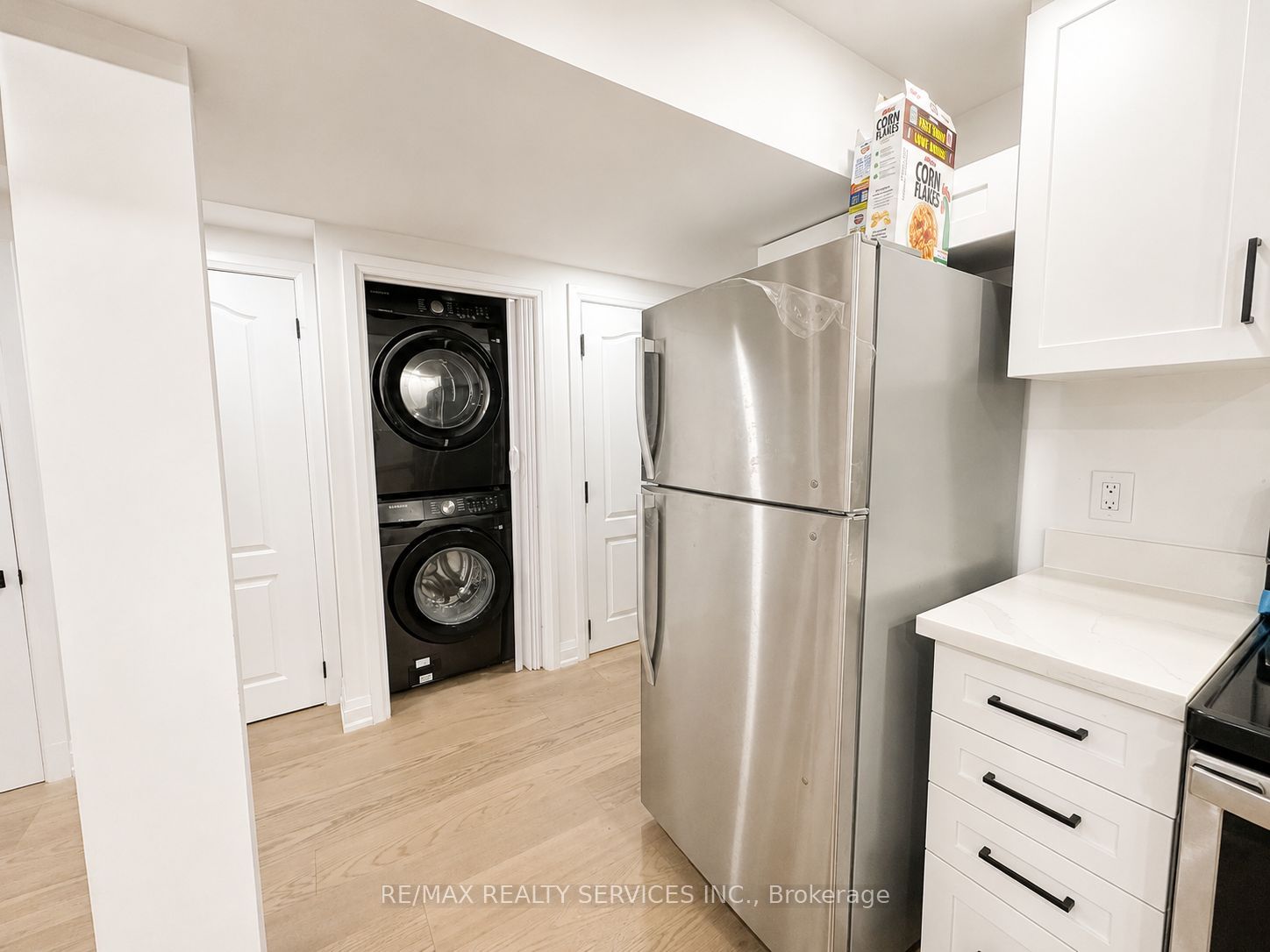 32 Trewartha Crescent BSMT, Brampton, ON L6Z 1X4 photo 5
