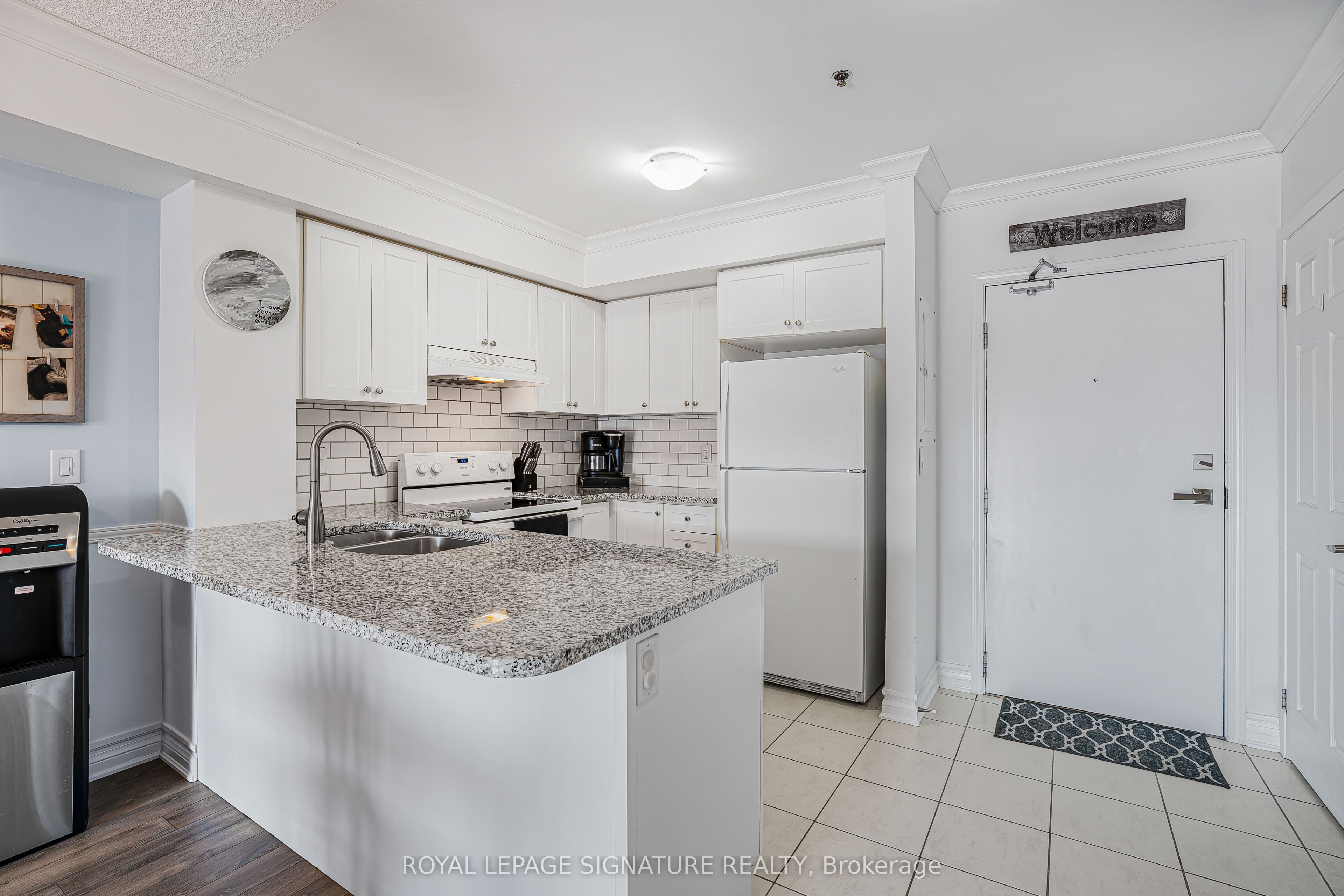 70 Baycliffe Crescent 312, Brampton, ON L7A 0Z5 photo 4