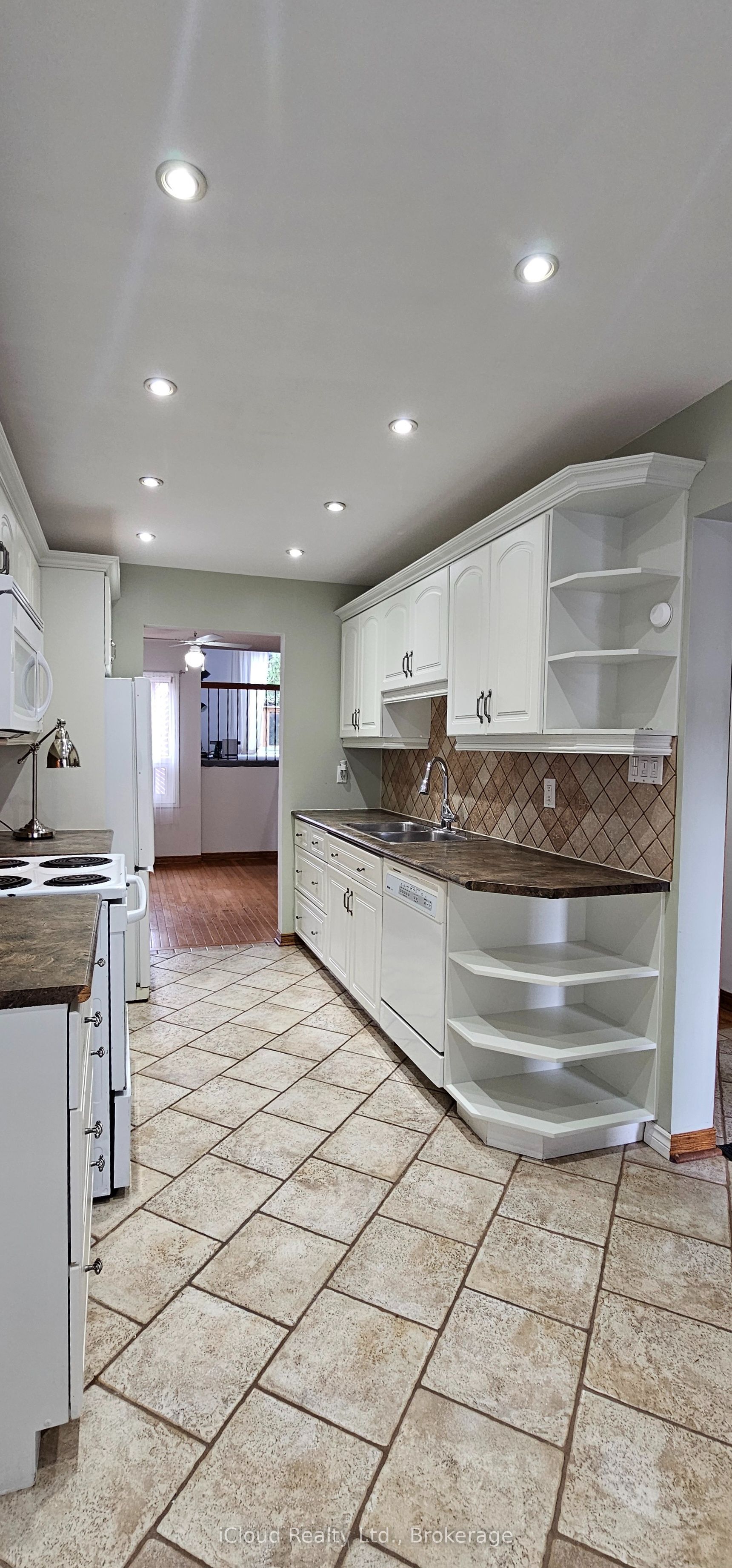 12 Simmons Boulevard, Brampton, ON L6V 3V5 photo 5