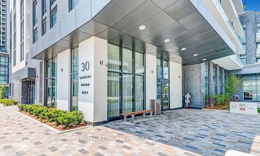 30 Samuel Wood Way 904, Toronto, ON M9B 0C9 photo 2