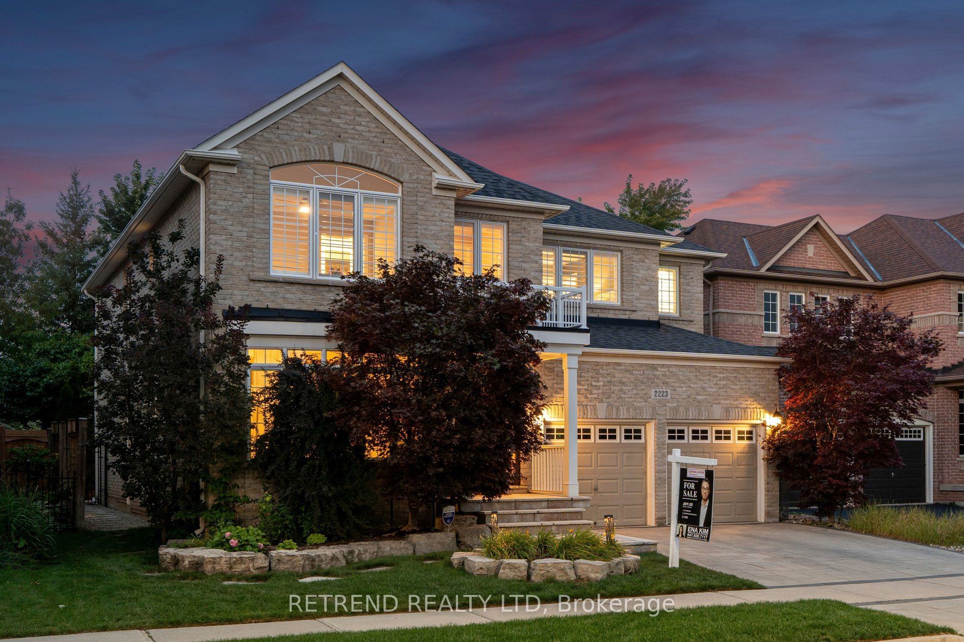 2223 Wuthering Heights Way, Oakville, ON L6M 0A3 photo 2