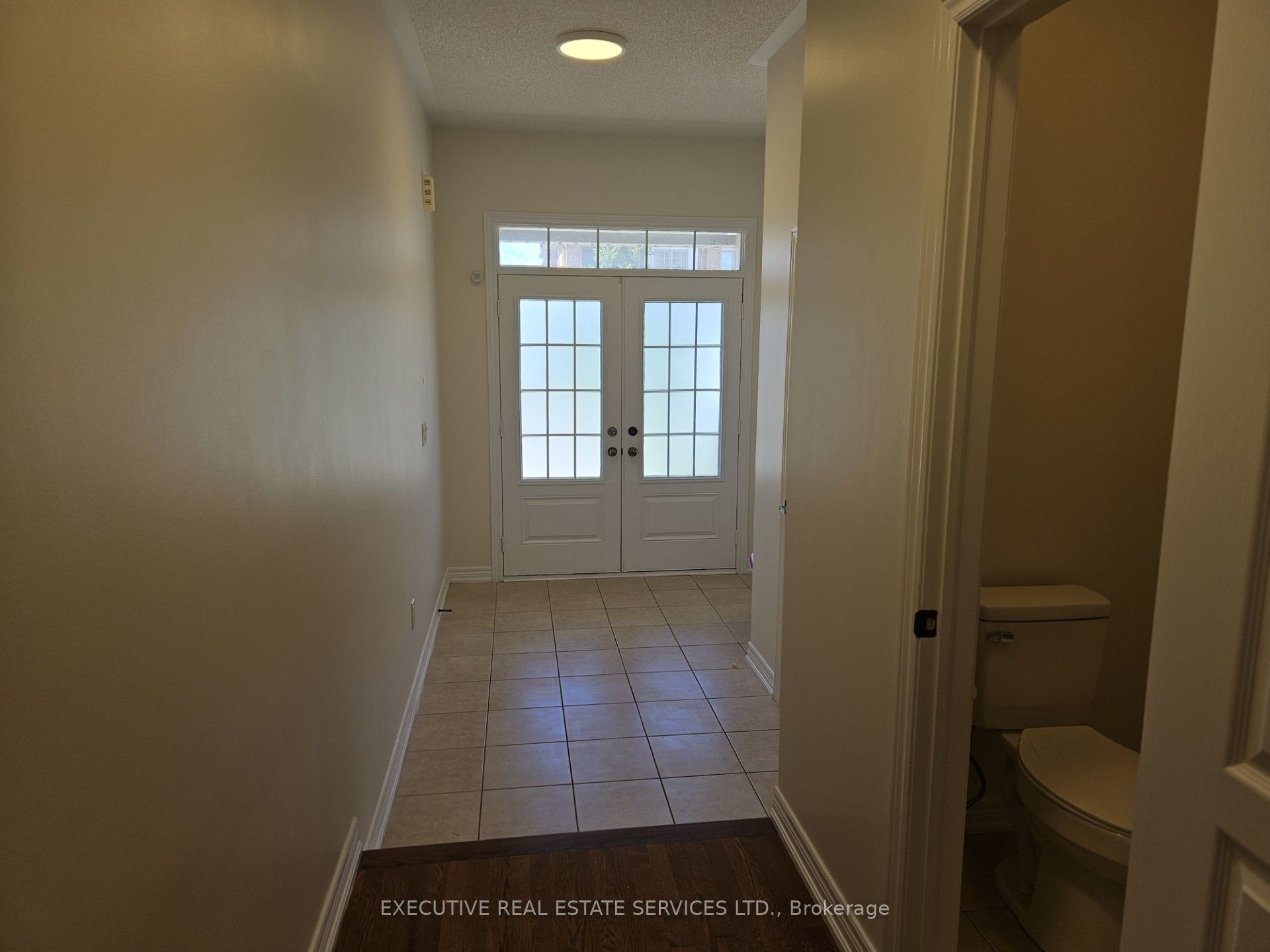 27 Durango Drive W, Brampton, ON L6X 2Z2 photo 3
