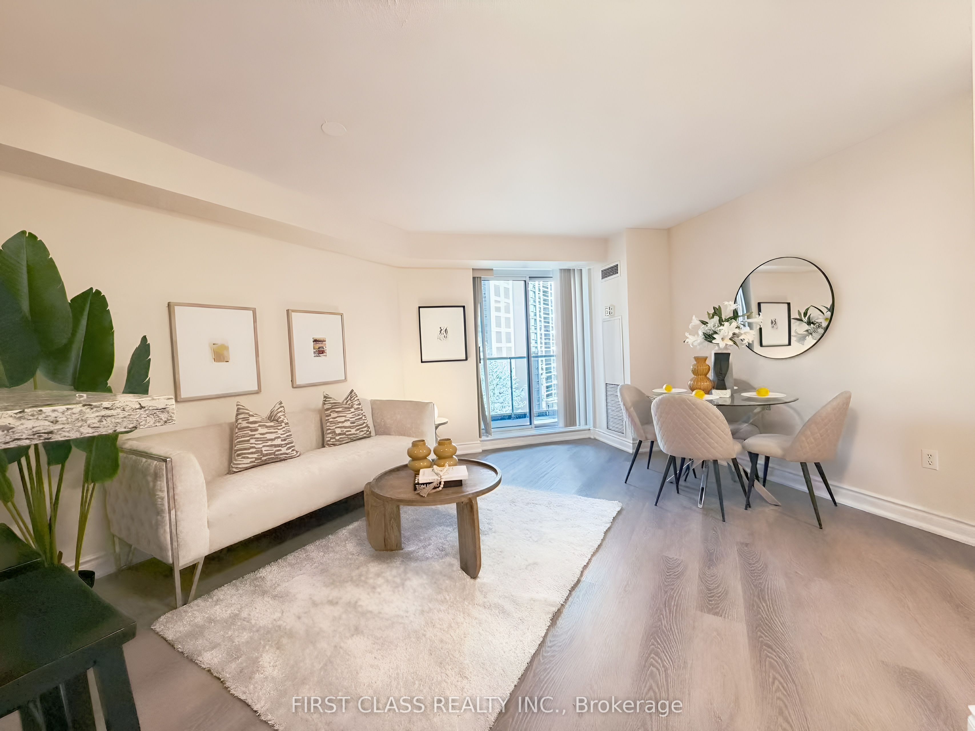 11 Michael Power Place 715, Toronto, ON M9A 5G3 photo 4
