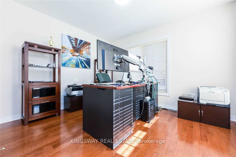 31 S Bleasdale Avenue S, Brampton, ON L7A 0P5 photo 5
