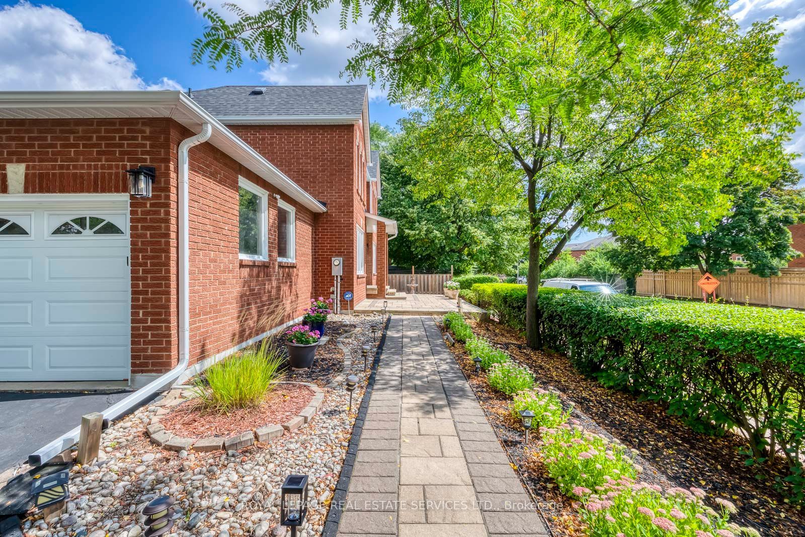 2101 Galena Crescent, Oakville, ON L6H 4A2 photo 4