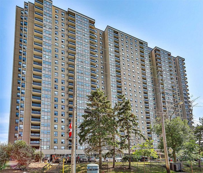 75 Emmett Avenue 2307, Toronto, ON M6M 5A7