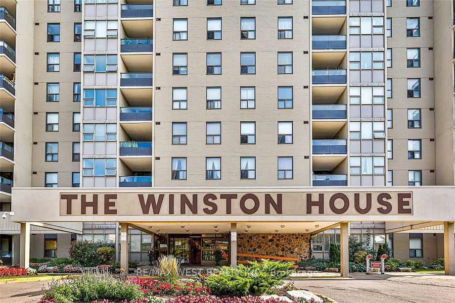 75 Emmett Avenue 2307, Toronto, ON M6M 5A7 photo 2