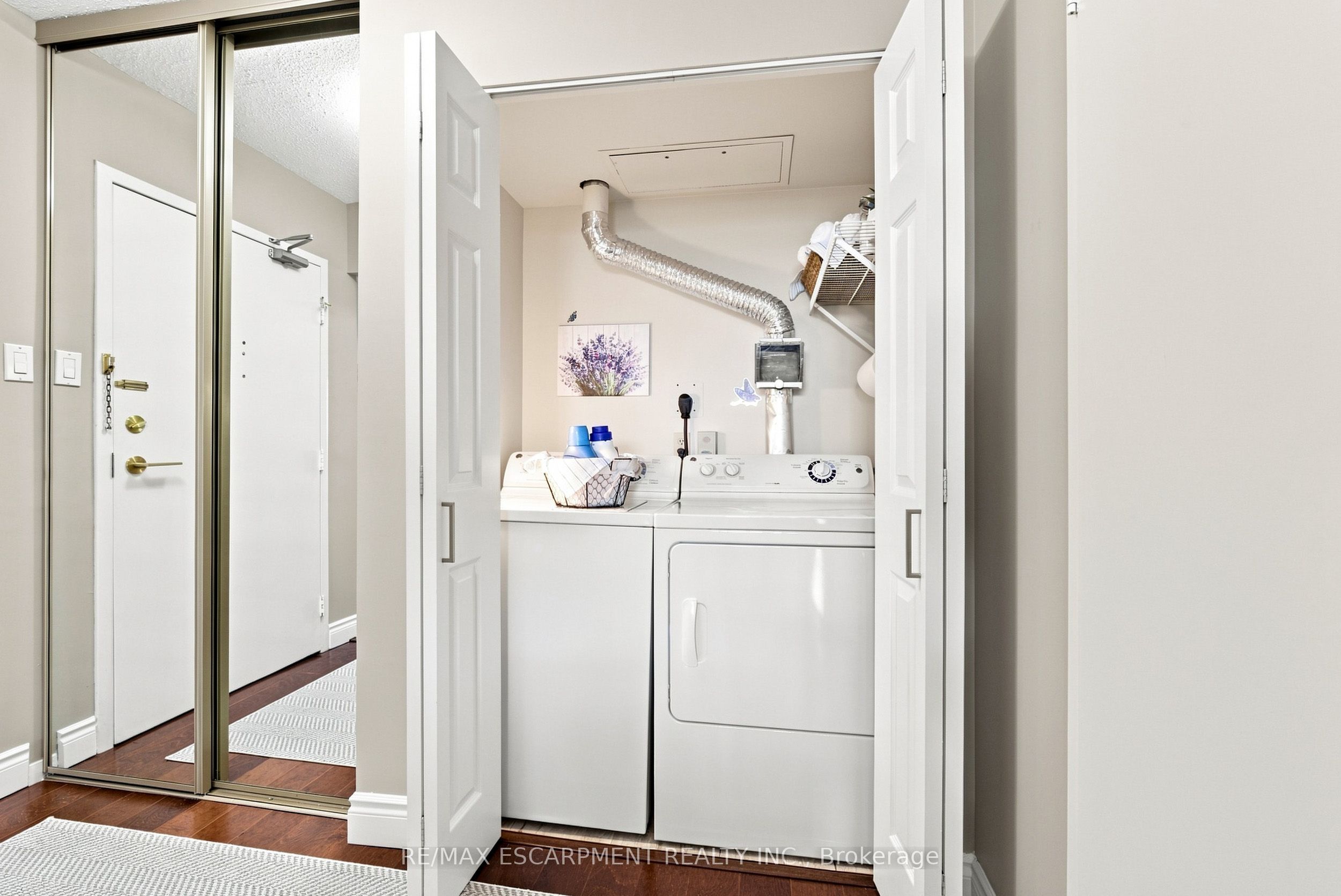 2055 UPPER MIDDLE Road 1507, Burlington, ON L7P 3P4 photo 4