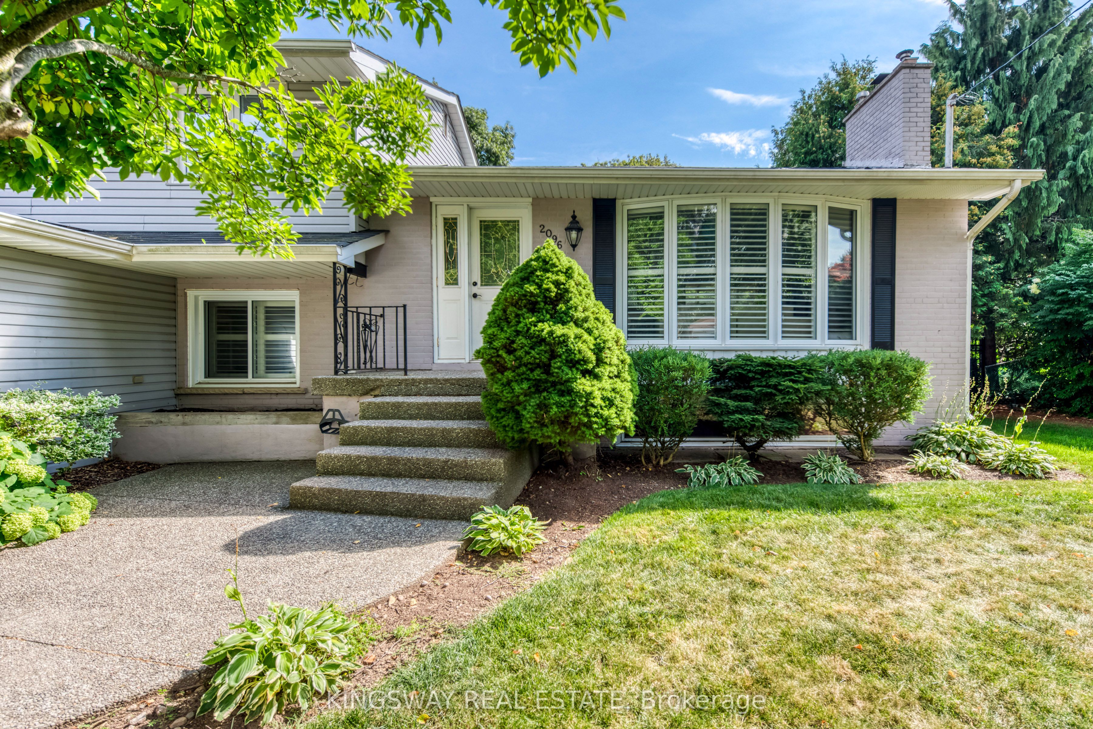 2096 Salvator Boulevard, Oakville, ON L6L 1N1 photo 3