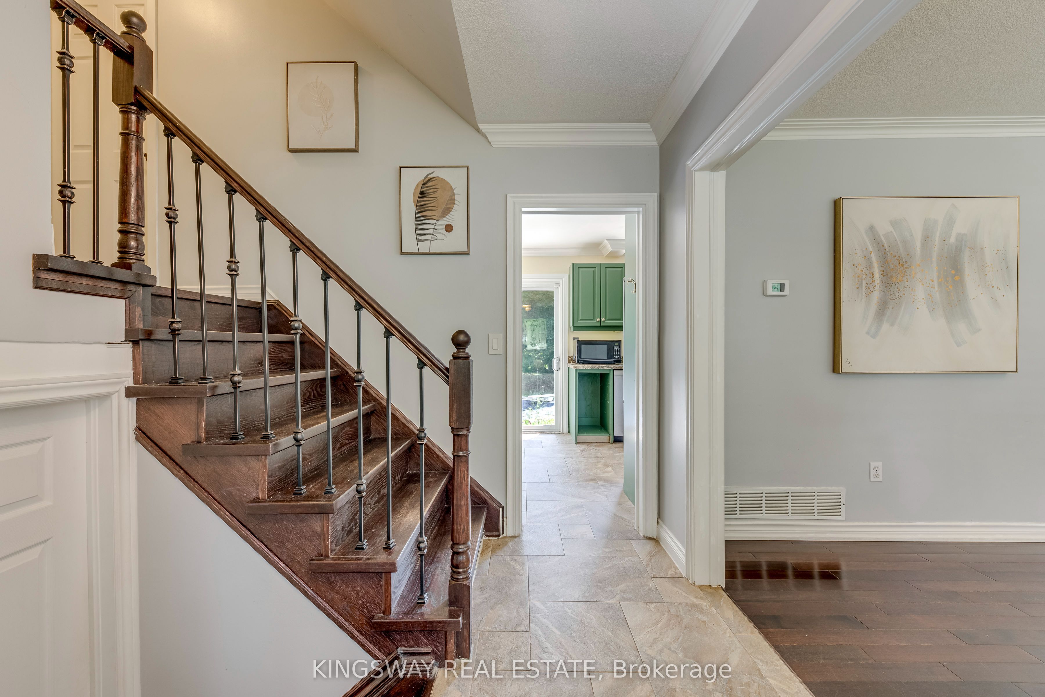 2096 Salvator Boulevard, Oakville, ON L6L 1N1 photo 5
